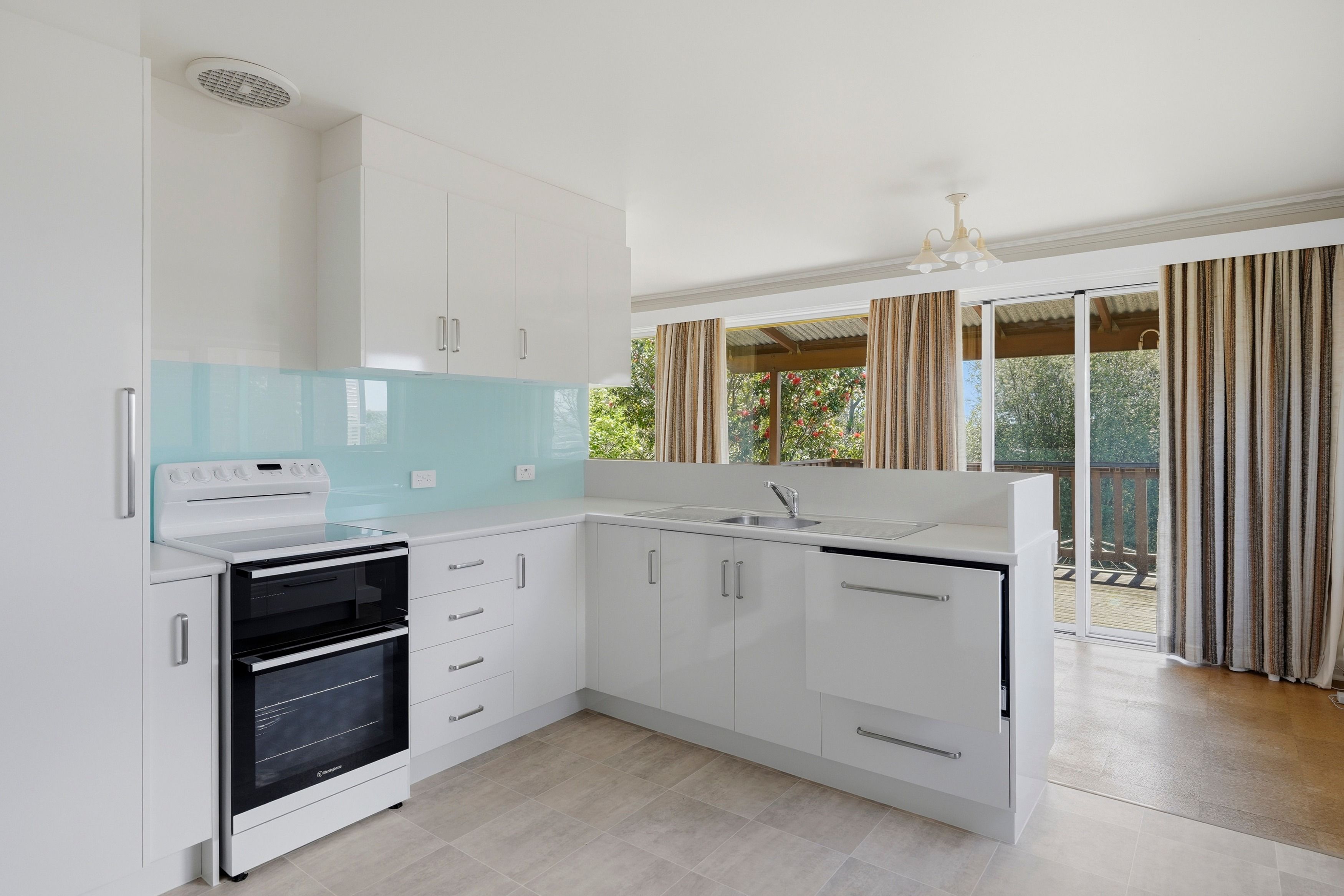 6 Coniston Place — photo 9 of 18
