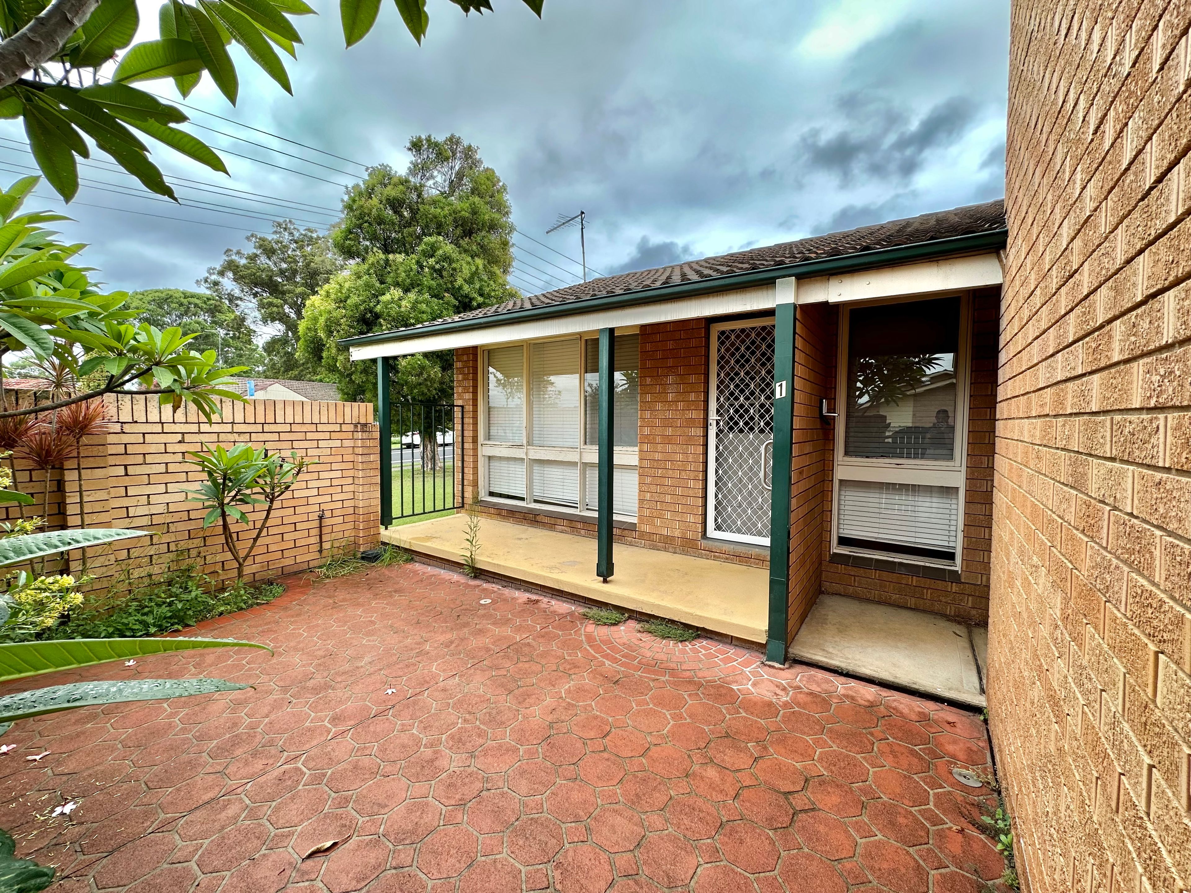 1/7-11 Kings Road, Ingleburn, NSW 2565