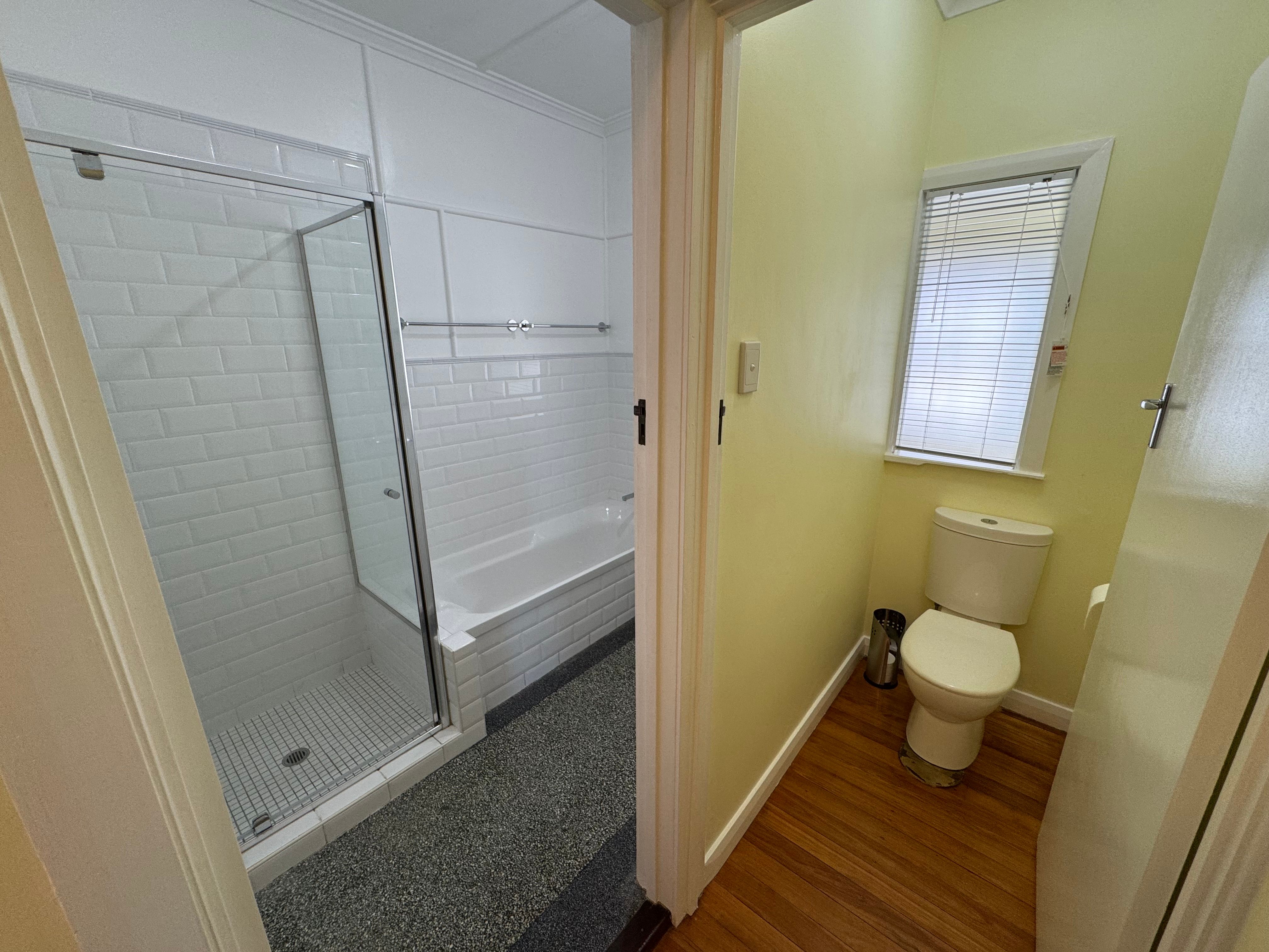 1 Warraba Avenue, Wavell Heights, QLD 4012