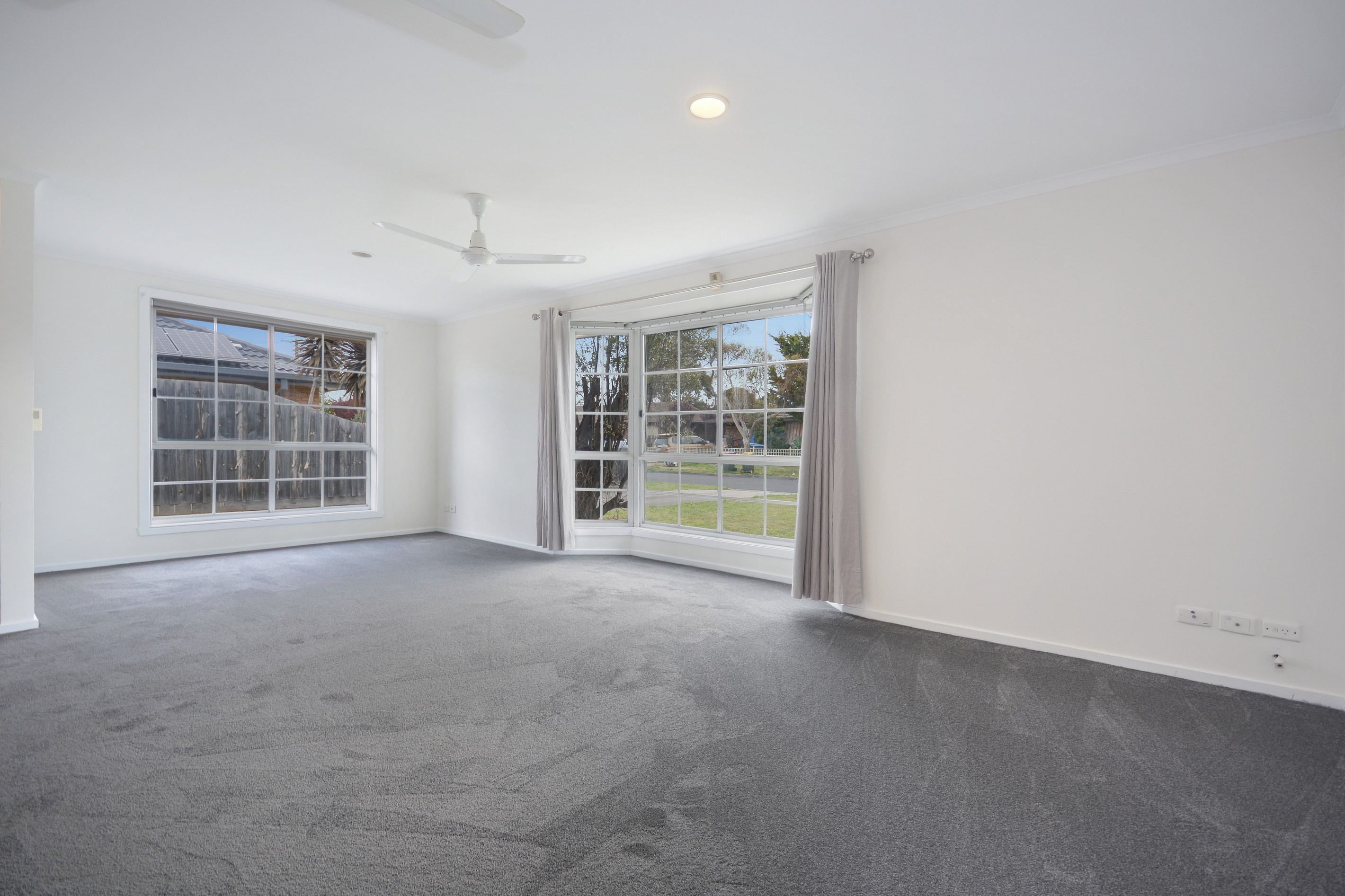 8 Warbler Close, Werribee, VIC 3030