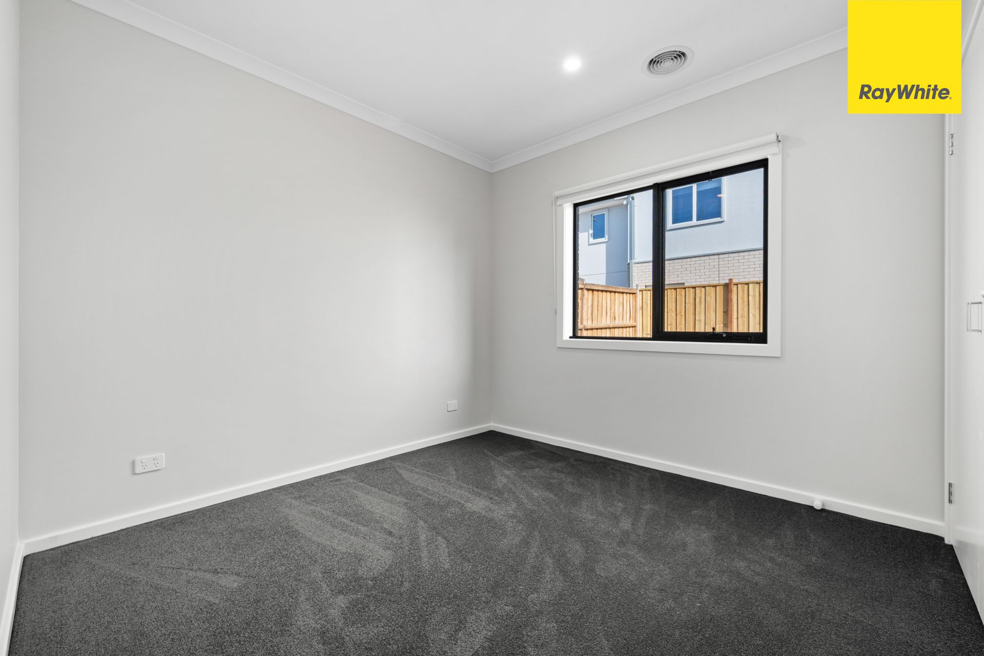 36 Salters Street — photo 9 of 12