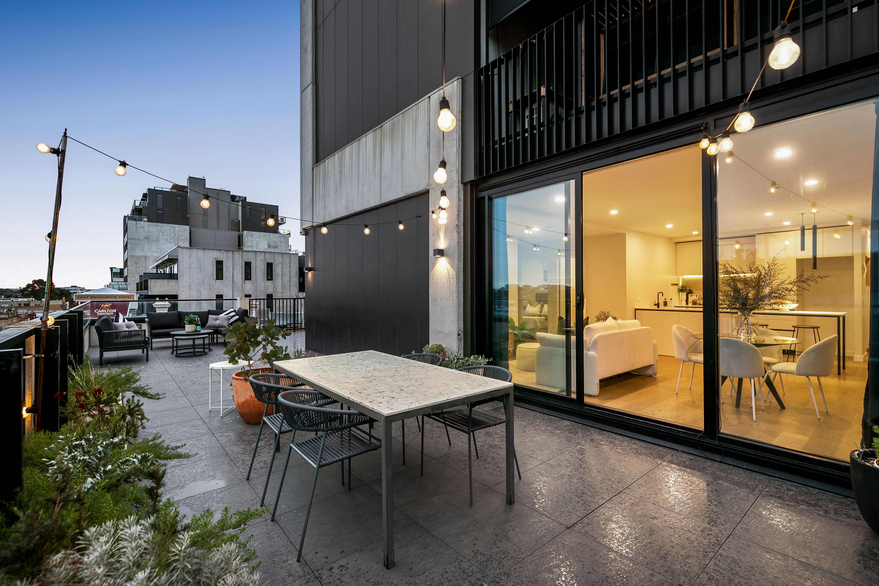 508/270 Lygon Street — photo 13 of 14