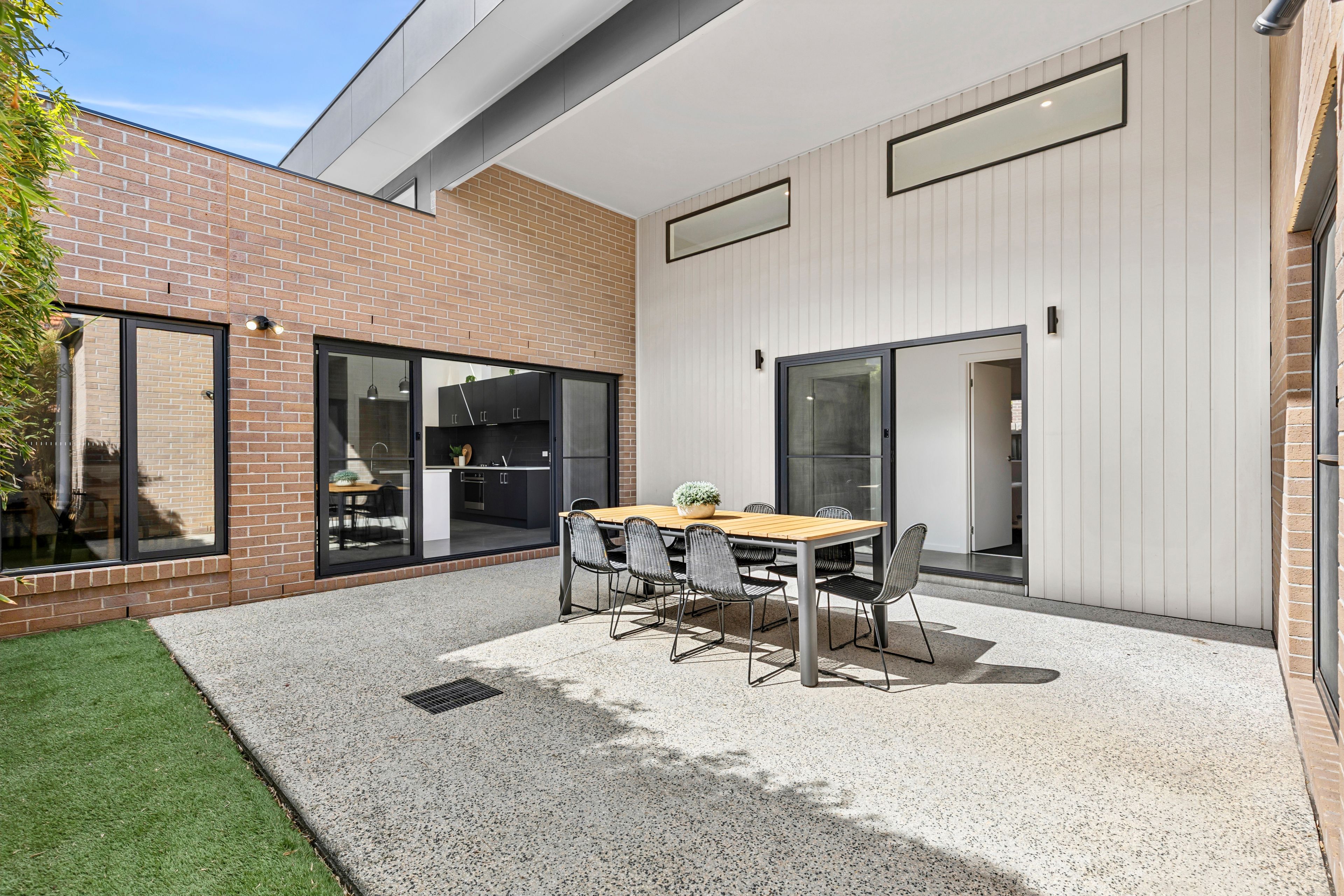 2/26 Settlement Road — photo 11 of 12