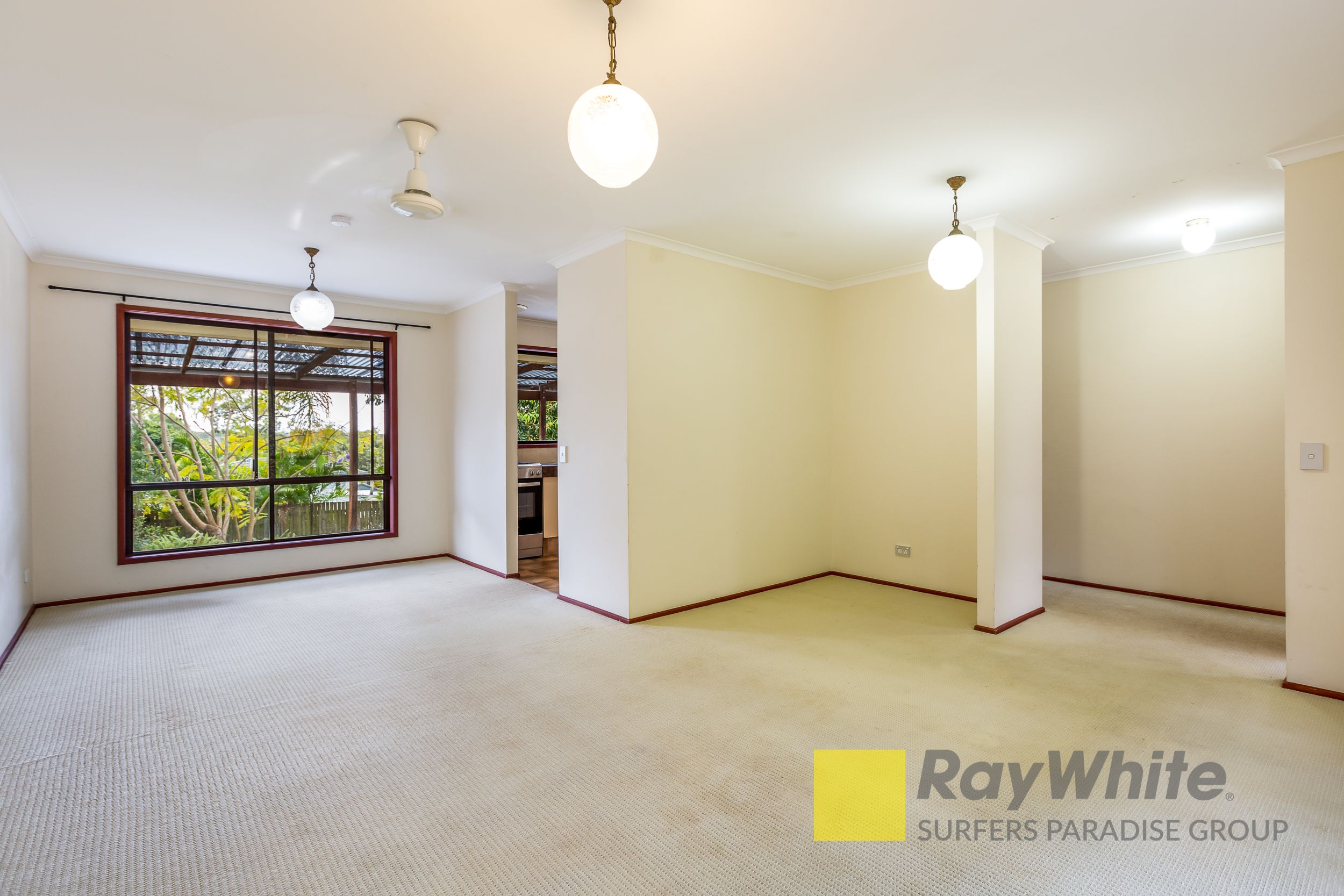 19 Tamworth Drive, Helensvale, QLD 4212