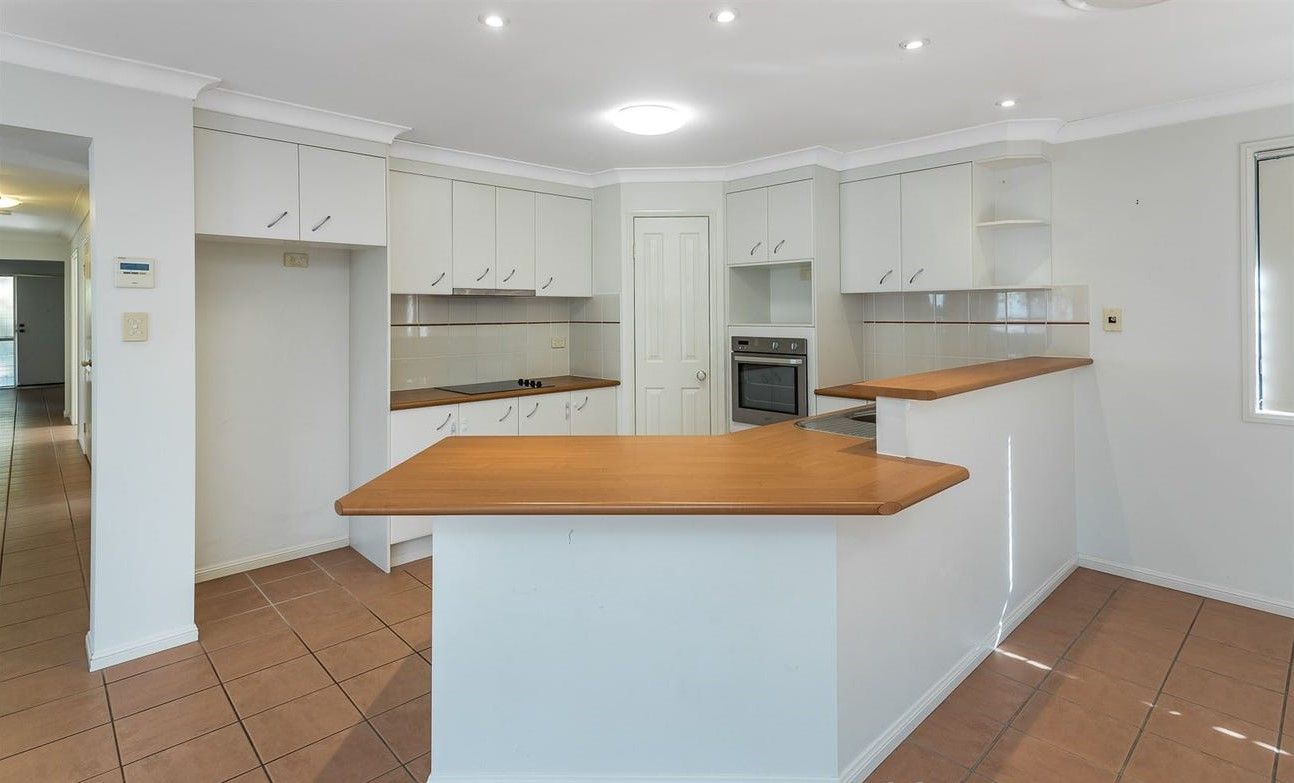 16 Litchfield Court, North Lakes, QLD 4509