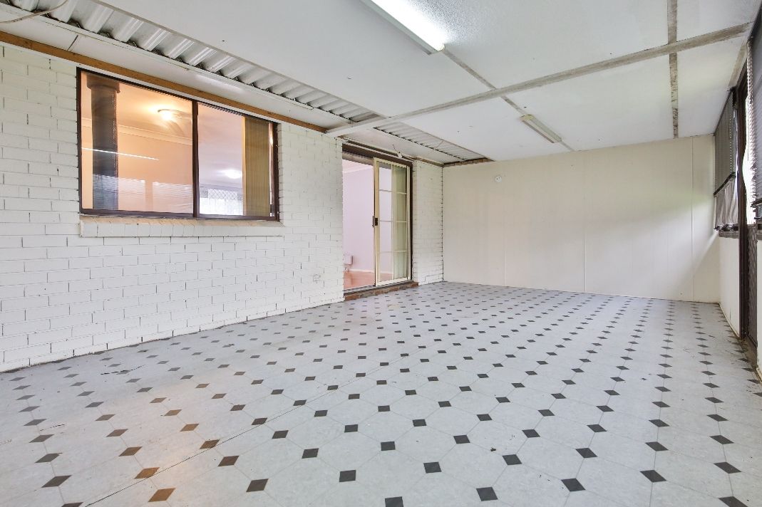 38 Trinity Drive, Cambridge Gardens, NSW