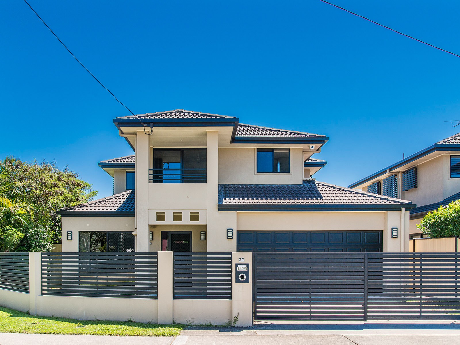 37 Scrub Road, Carindale, QLD 4152