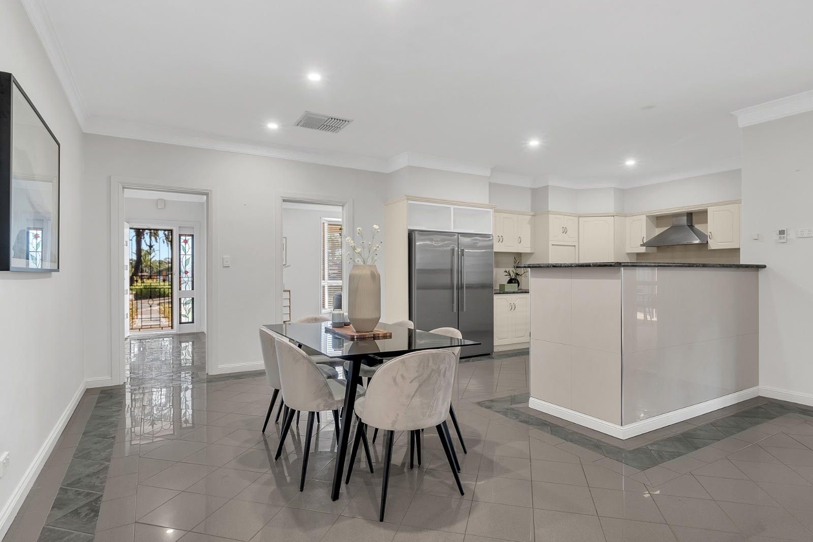 3 Rodam Court — photo 11 of 30