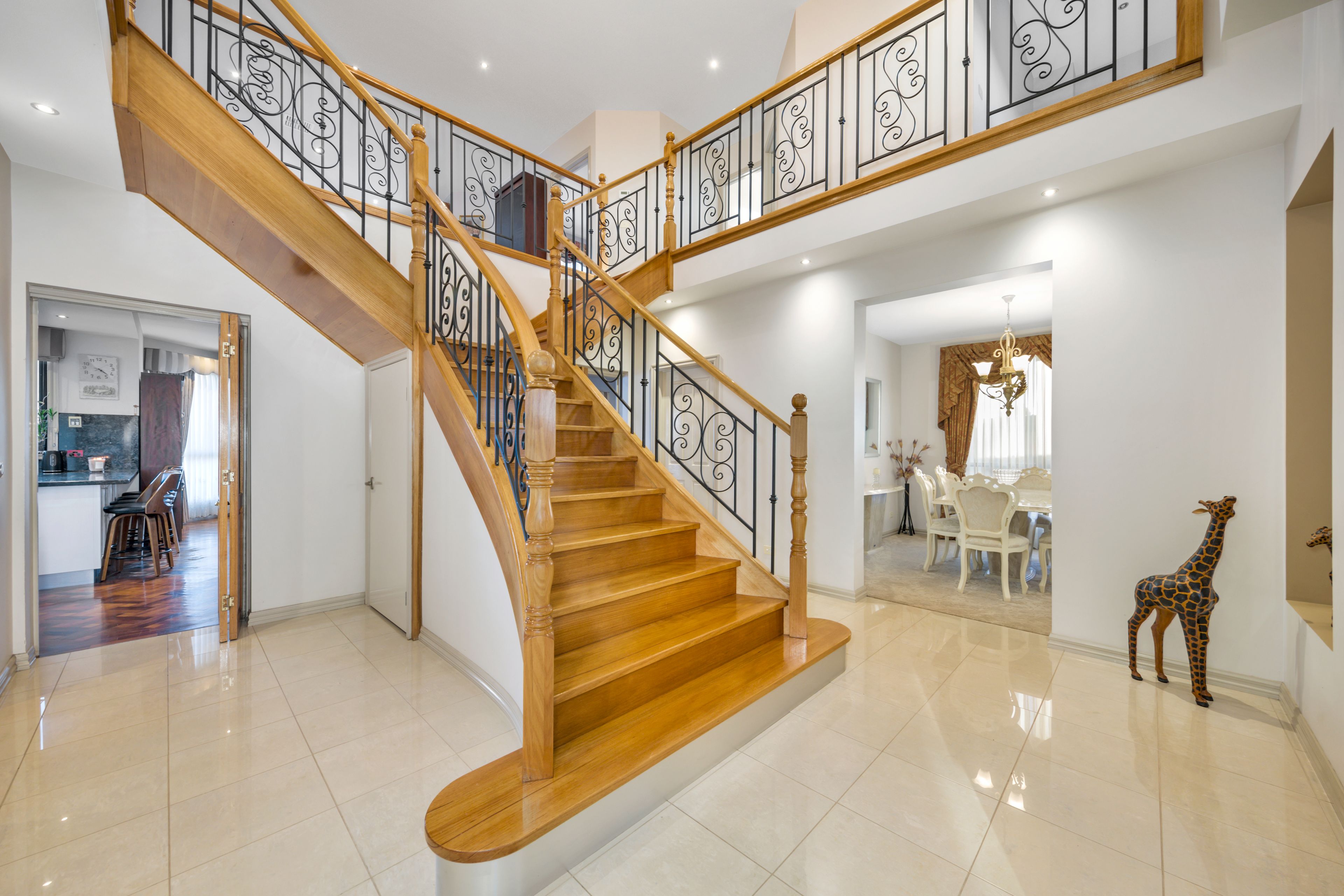 7 Meldrum Close — photo 4 of 30