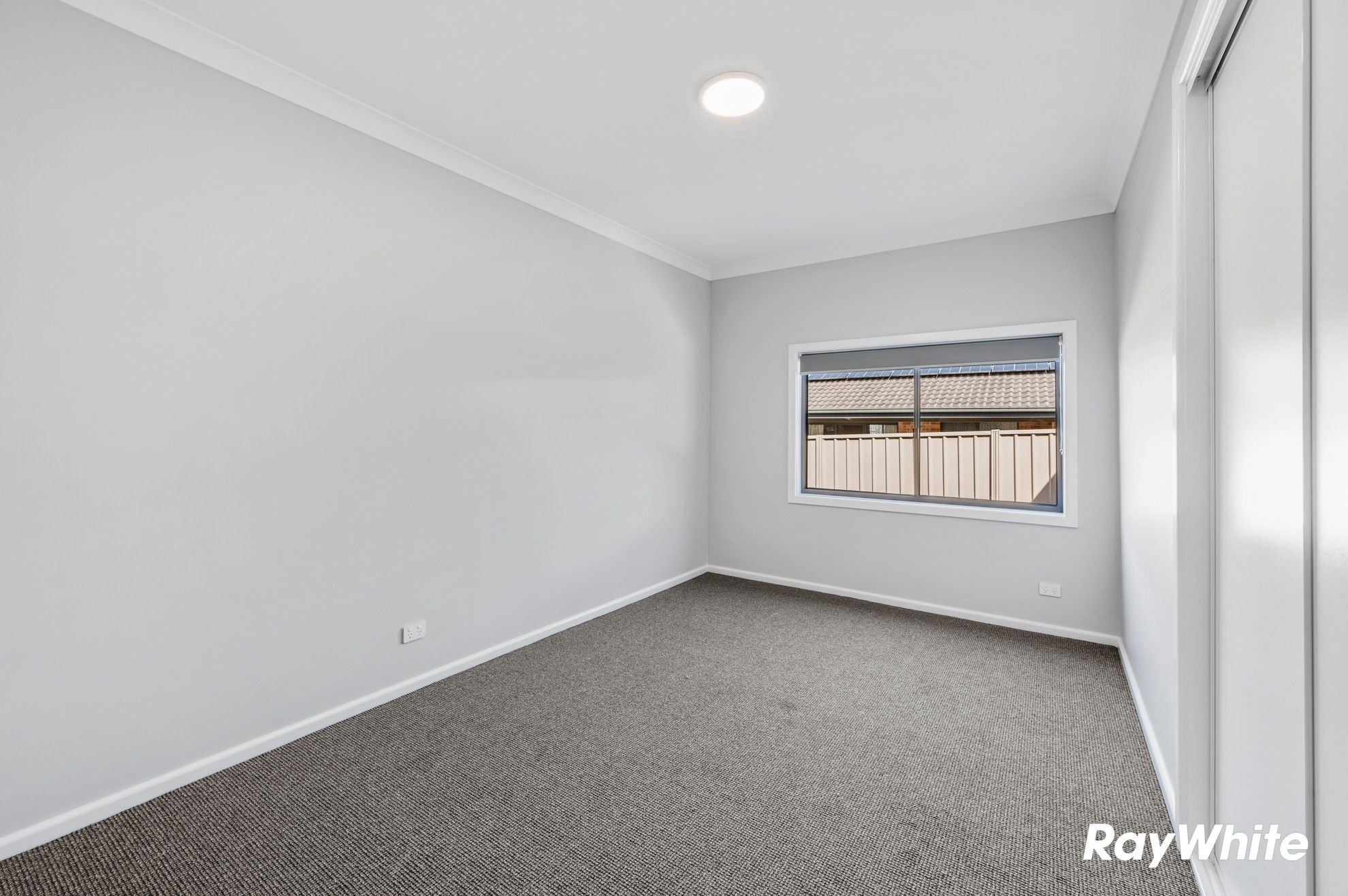 22 Anderson Street — photo 10 of 27