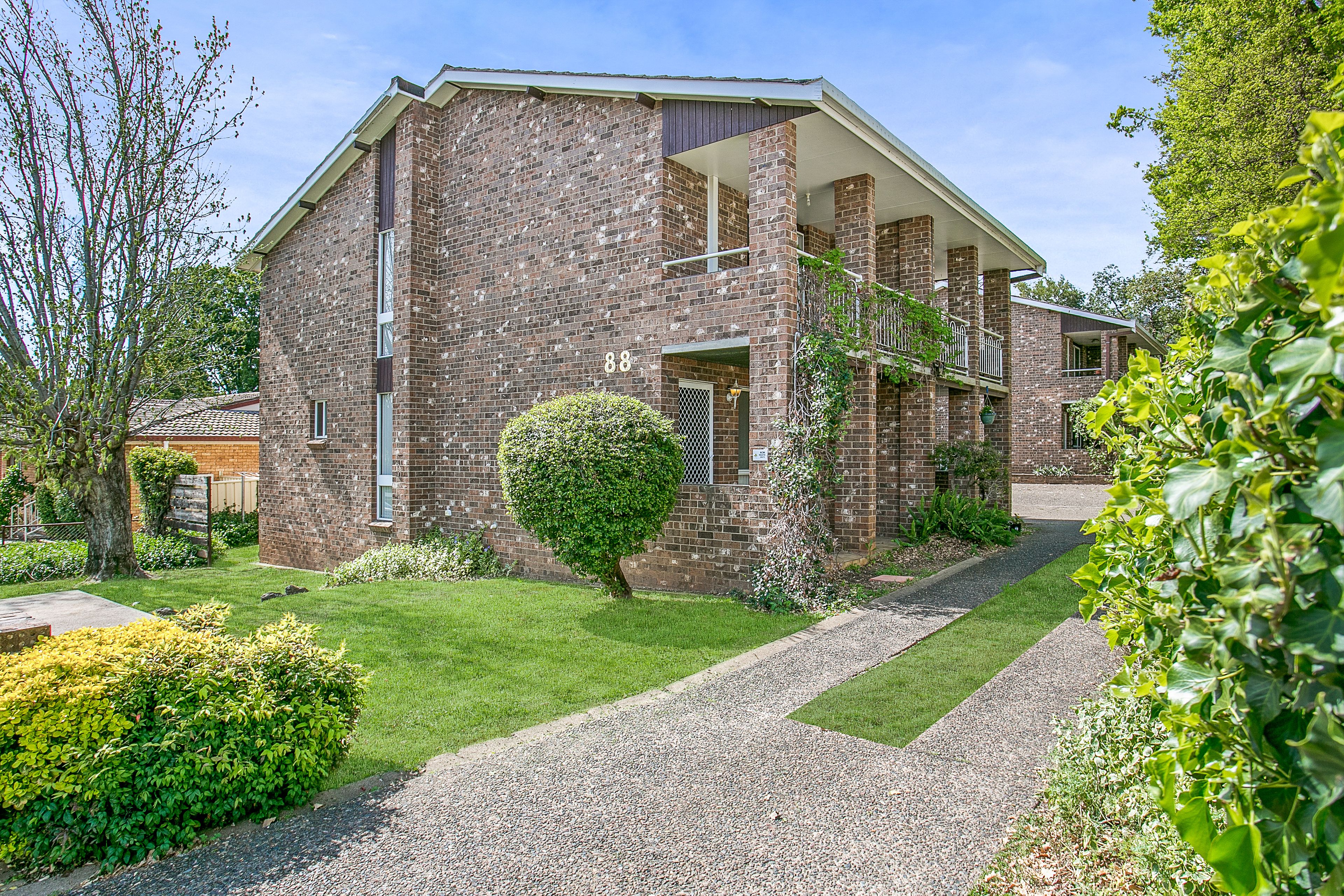 88 Rawson Avenue, Tamworth NSW 2340