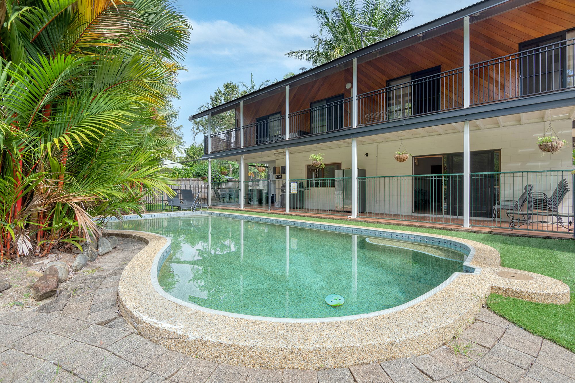 11 Langley Road, Port Douglas QLD 4877