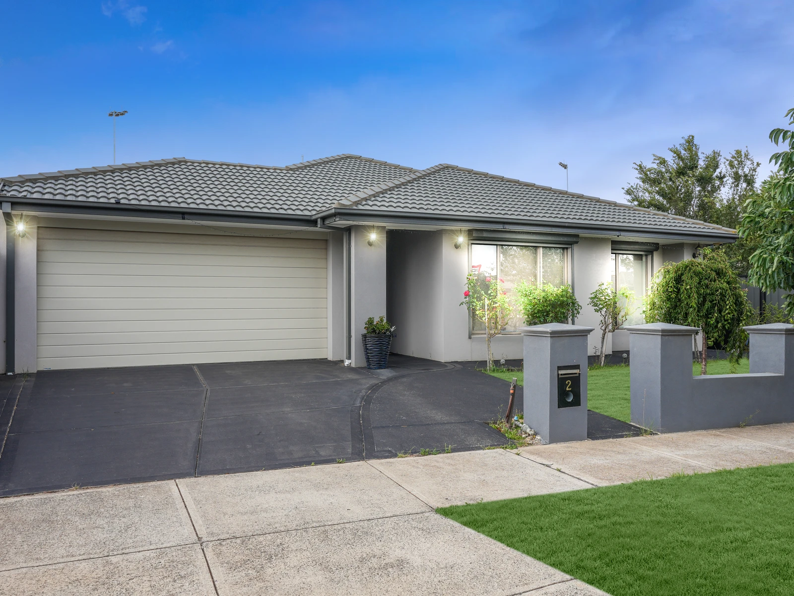 2 Caro Way, FRASER RISE, VIC 3336