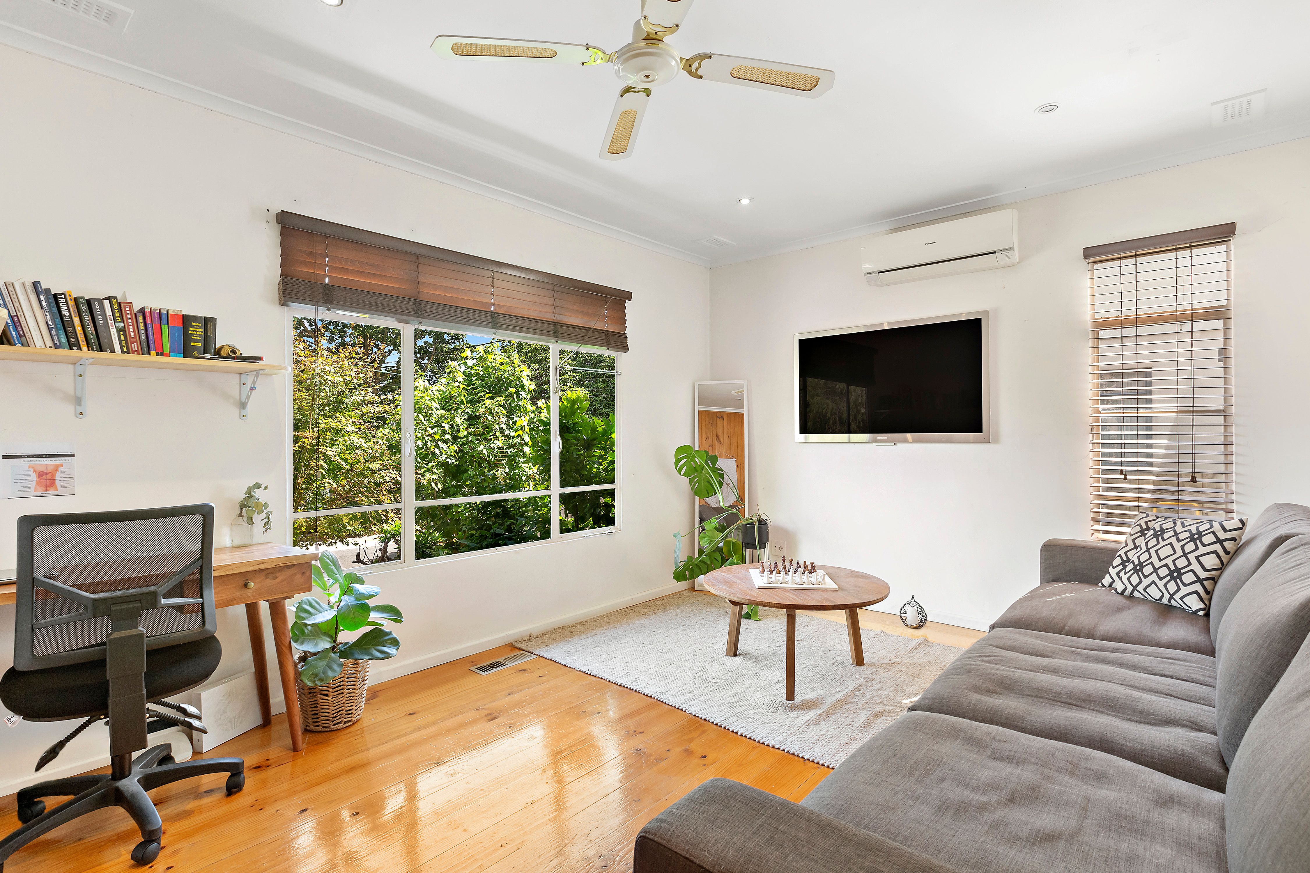 24 Melinga Crescent, Chadstone, VIC 3148