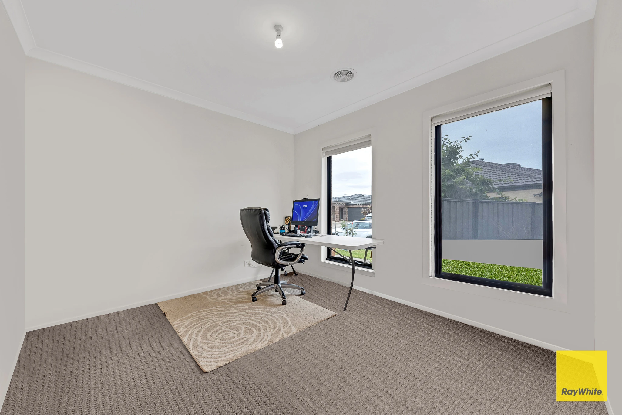 15 Elegante Road, Point Cook, VIC 3030