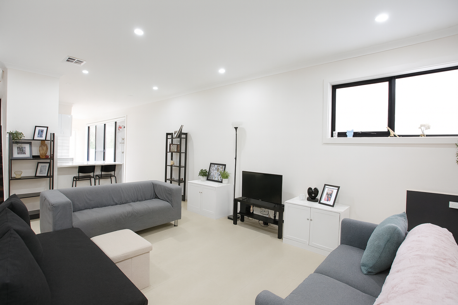 2/5 Miranda Road, Reservoir VIC 3073