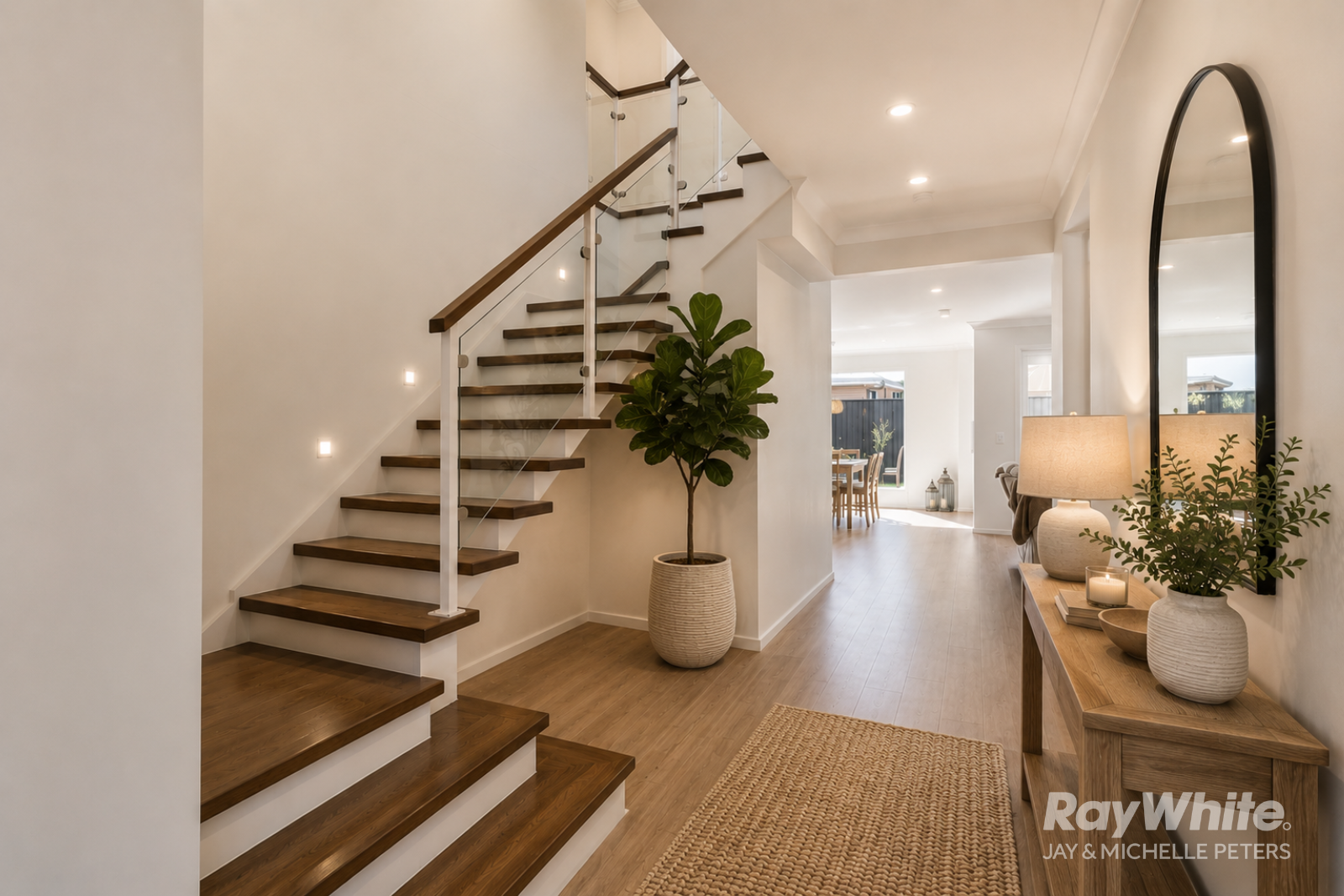 112 Lakeview Promenade — photo 3 of 30