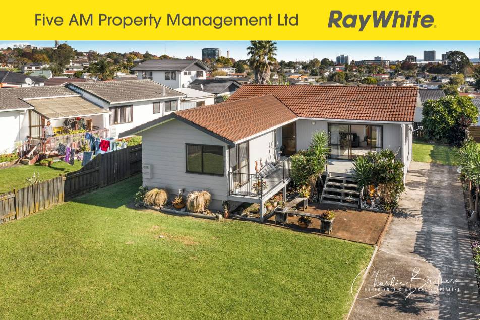 33 Greenstone Place, Clover Park, Manukau City Real Estate Ray