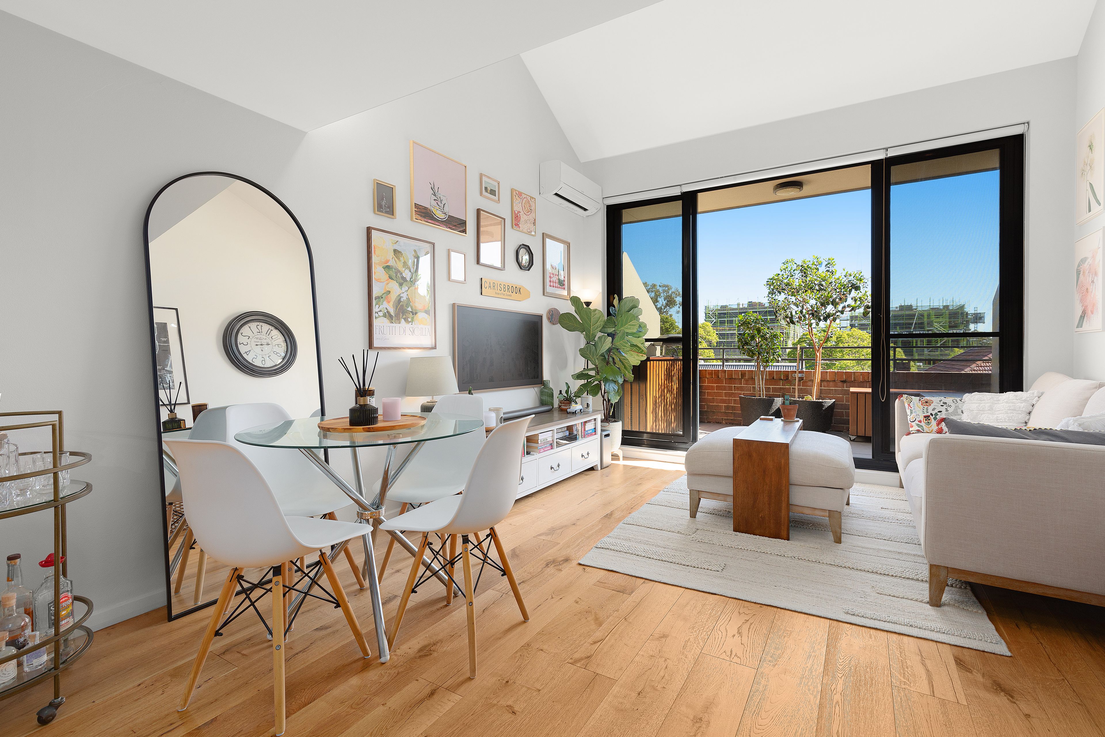 2 David Street, Crows Nest NSW 2065