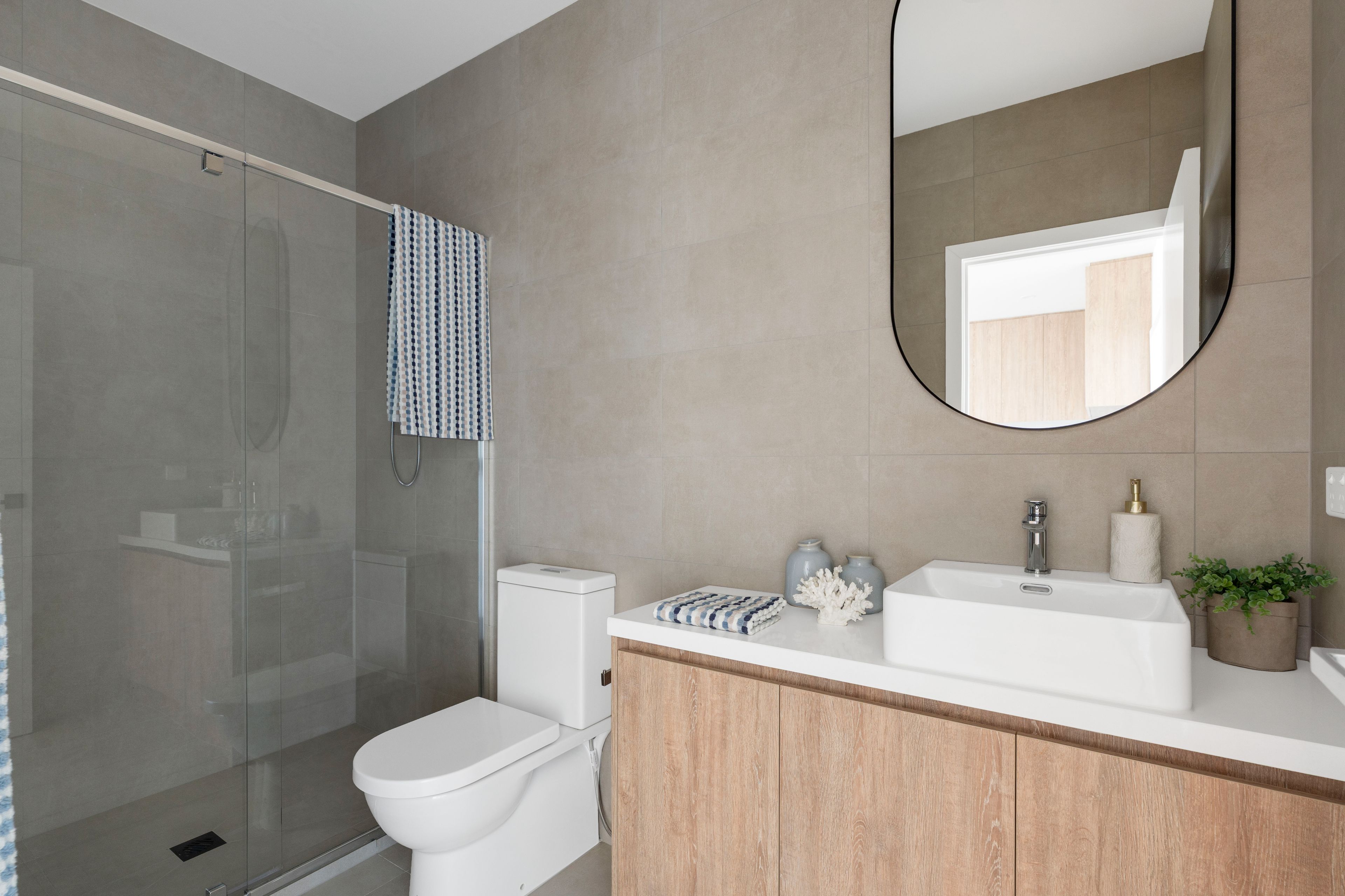 2/10 Mackillop Street — photo 6 of 14