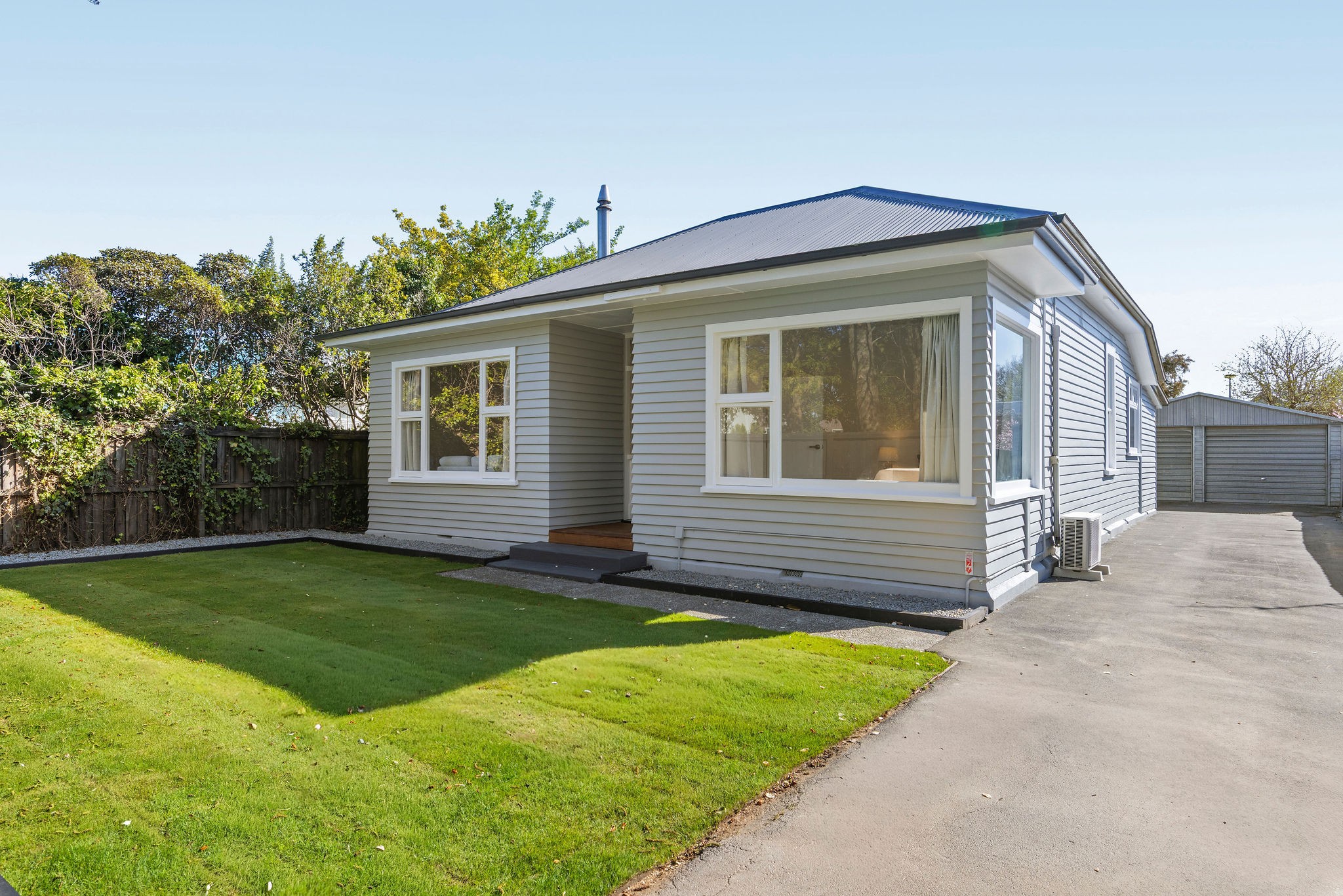 21 Defoe Place, Waltham, Christchurch City