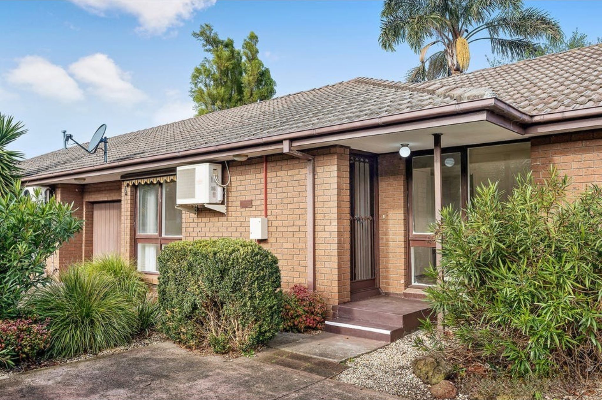 18 Normanby Street, Hughesdale VIC 3166