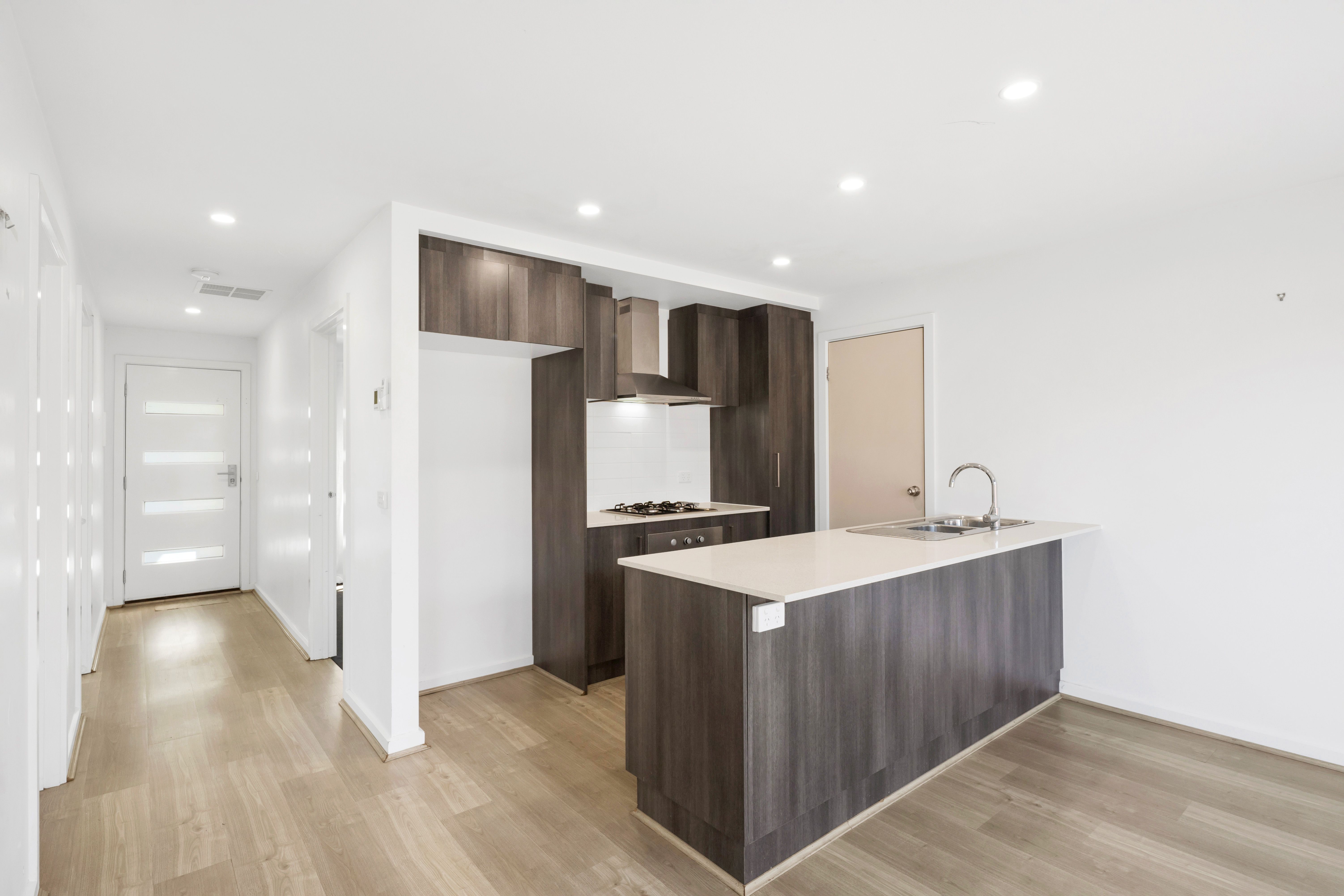1/3 Nelson Street — photo 6 of 14