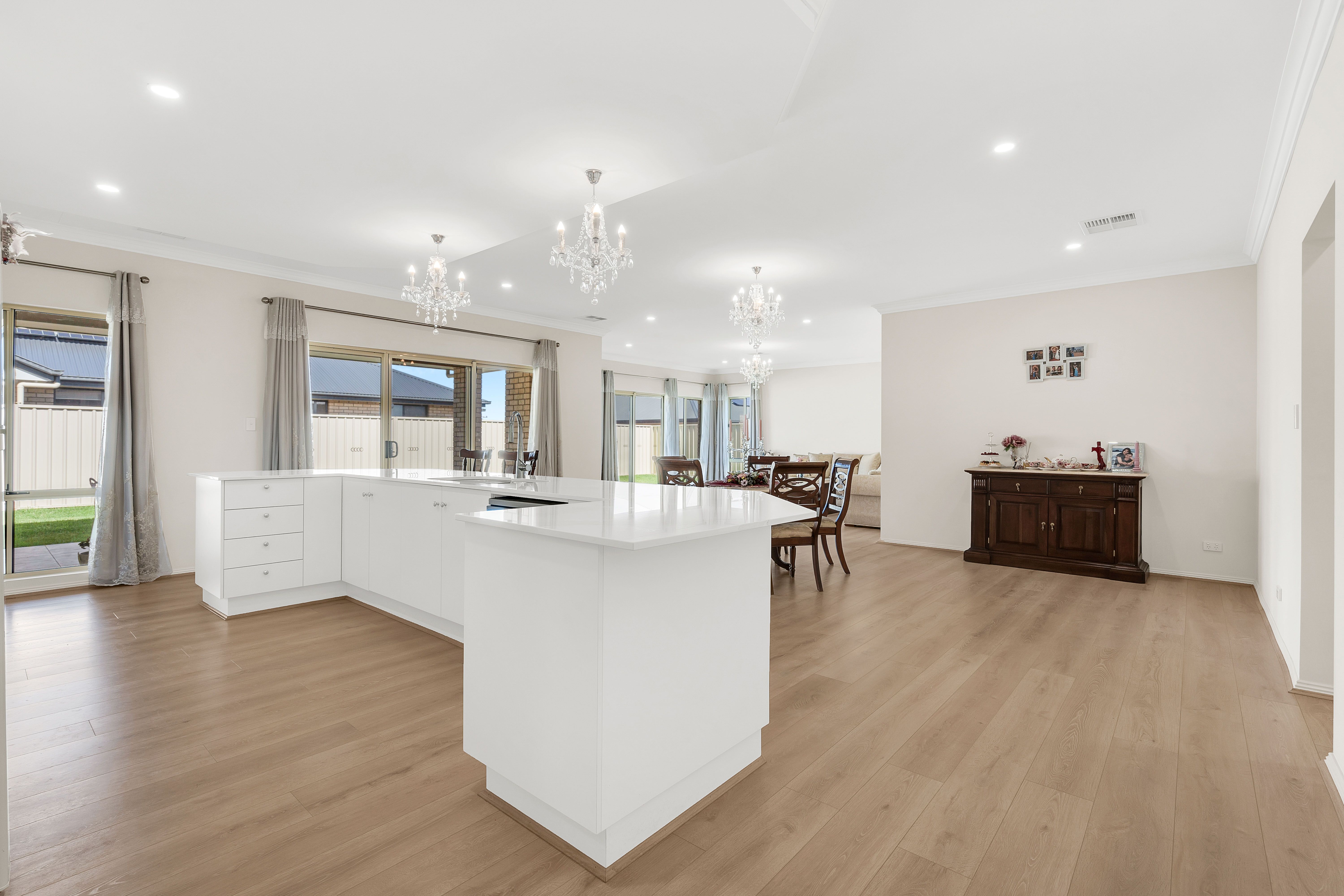 2 Hann Street — photo 8 of 19
