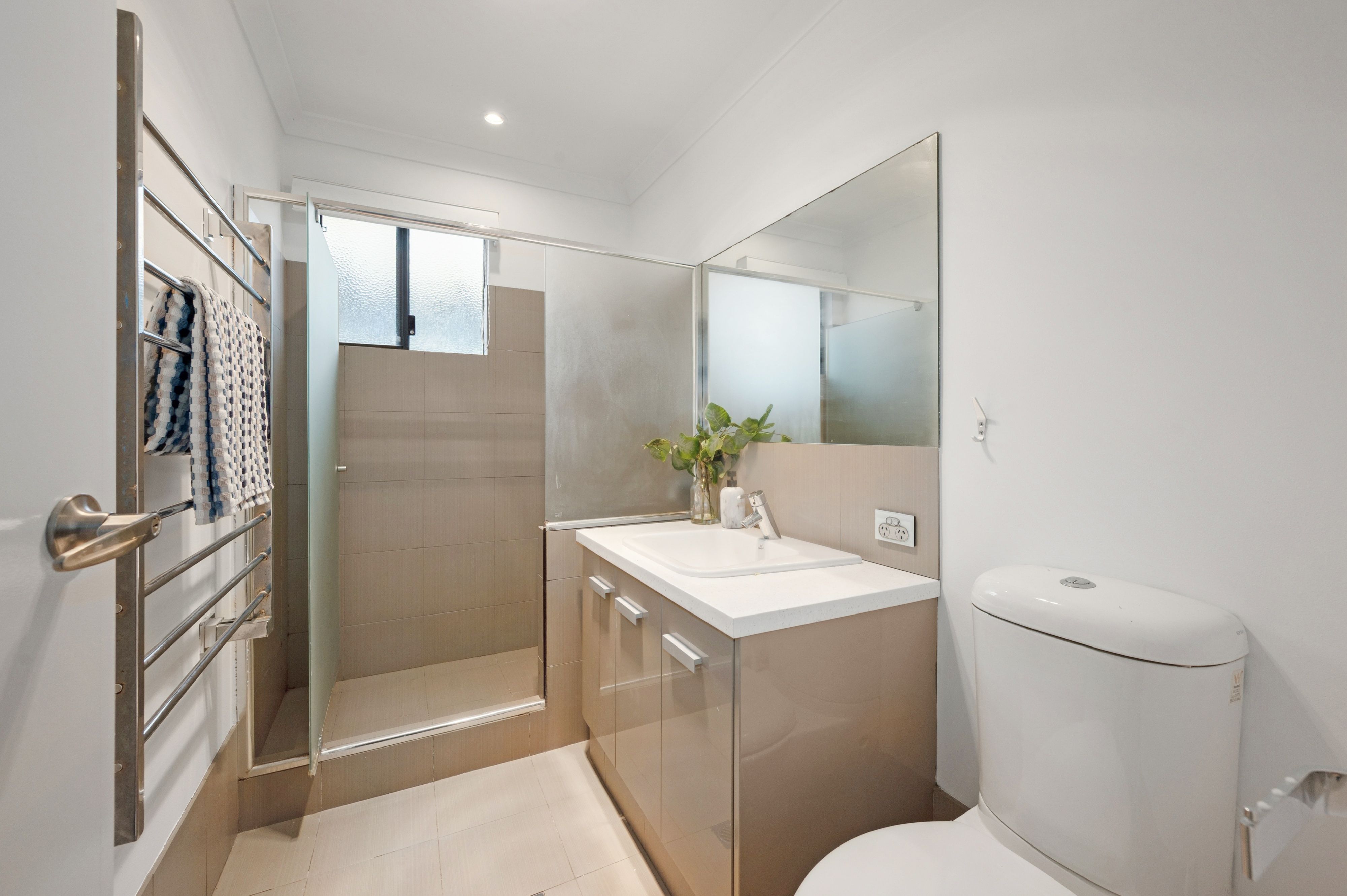 6/146 Coode Street — photo 14 of 19