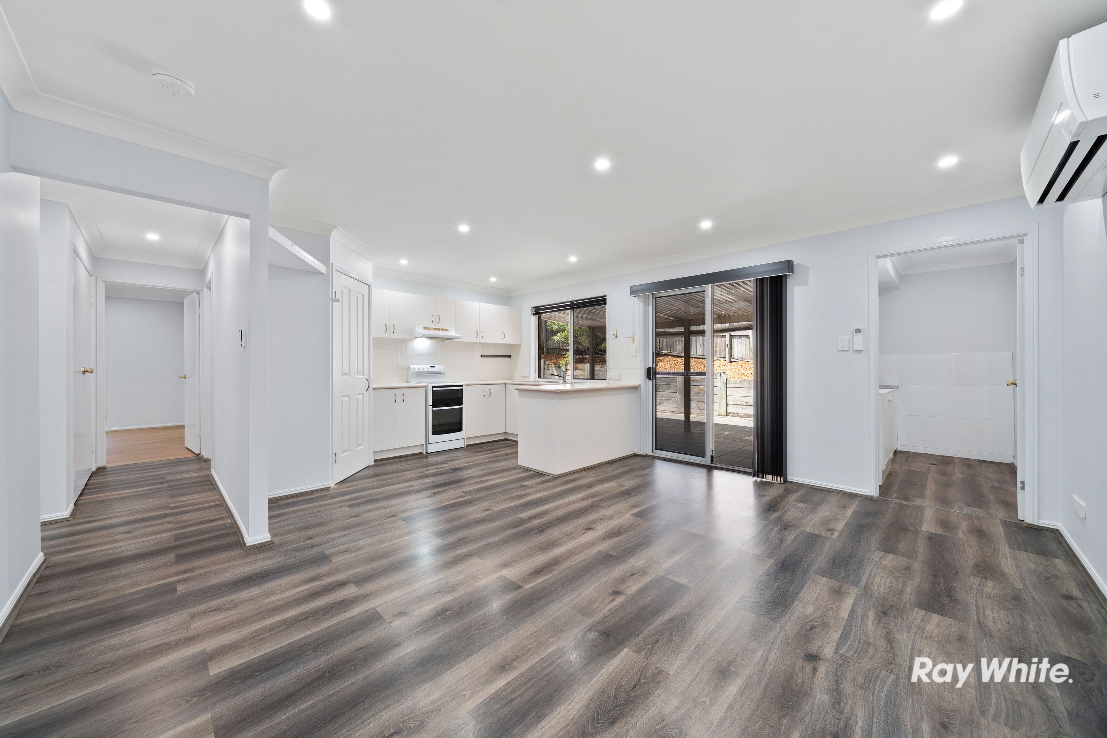 4 Mahogany Court — photo 3 of 13