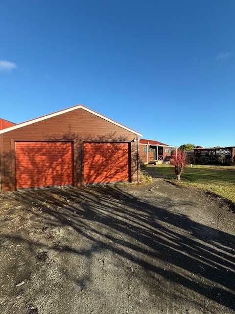 14 Dunn Street, Egmont Village, New Plymouth District