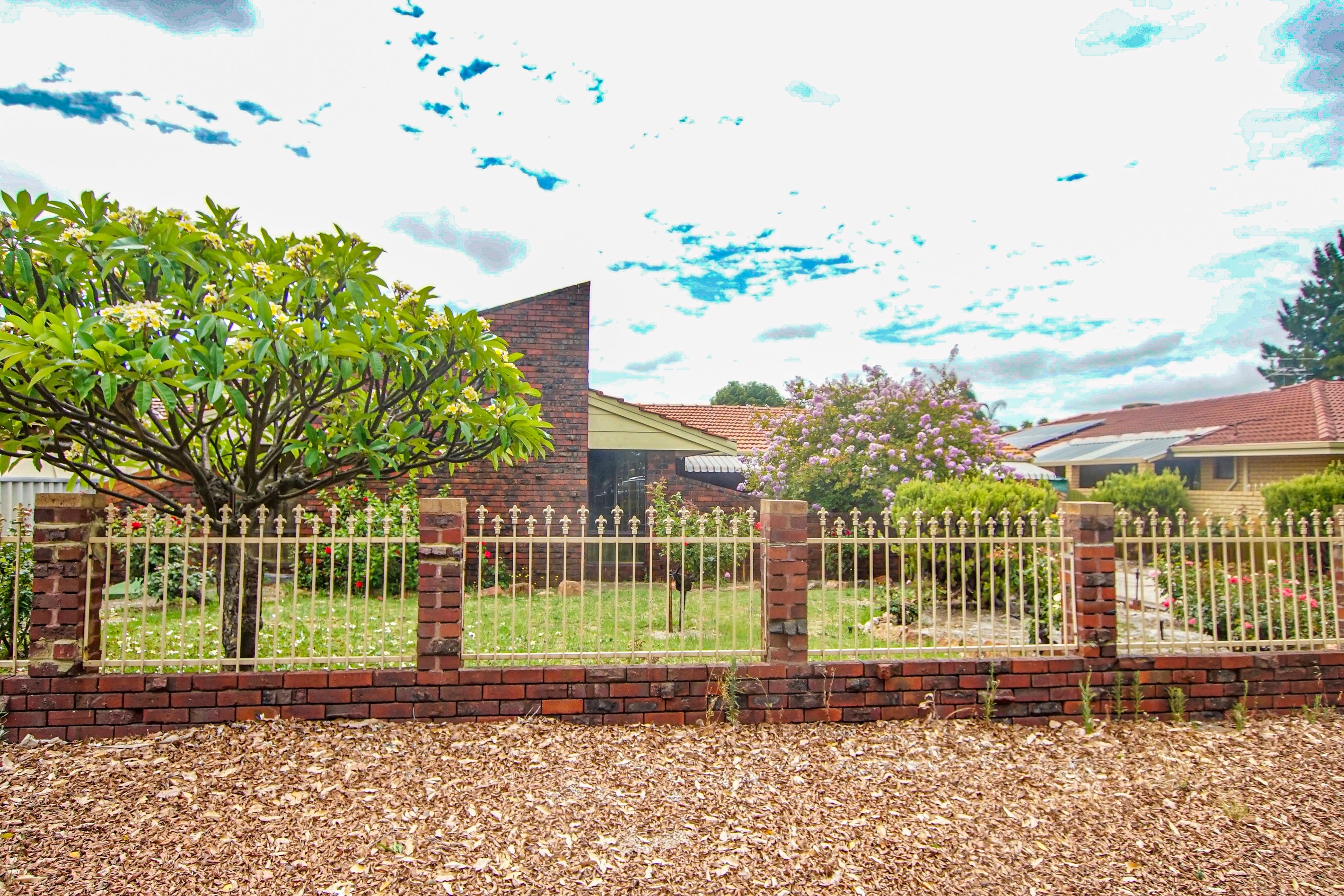 86 McGilvray Avenue, Noranda, WA 6062