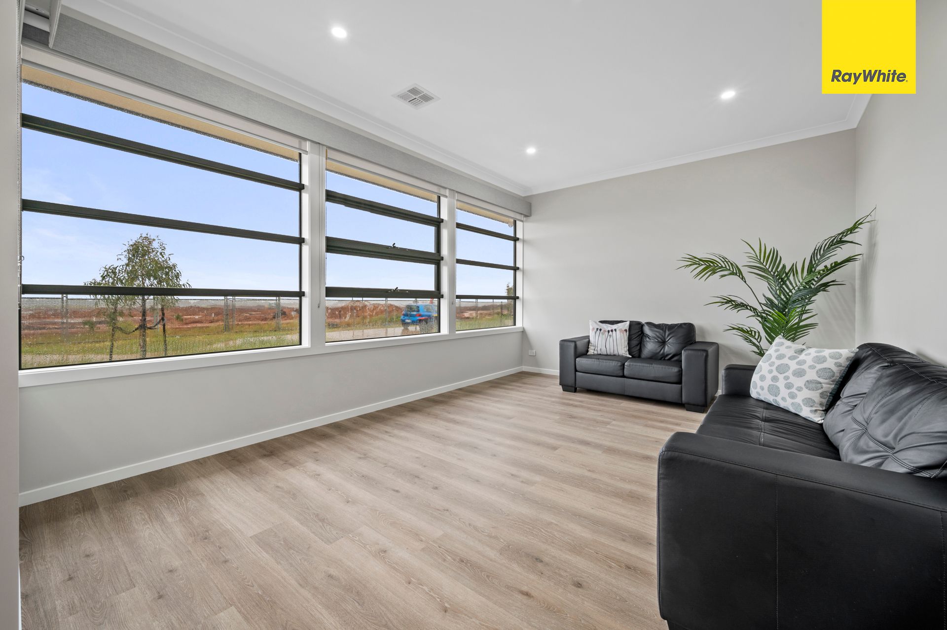 4 Anker Place, Strathtulloh, VIC 3338