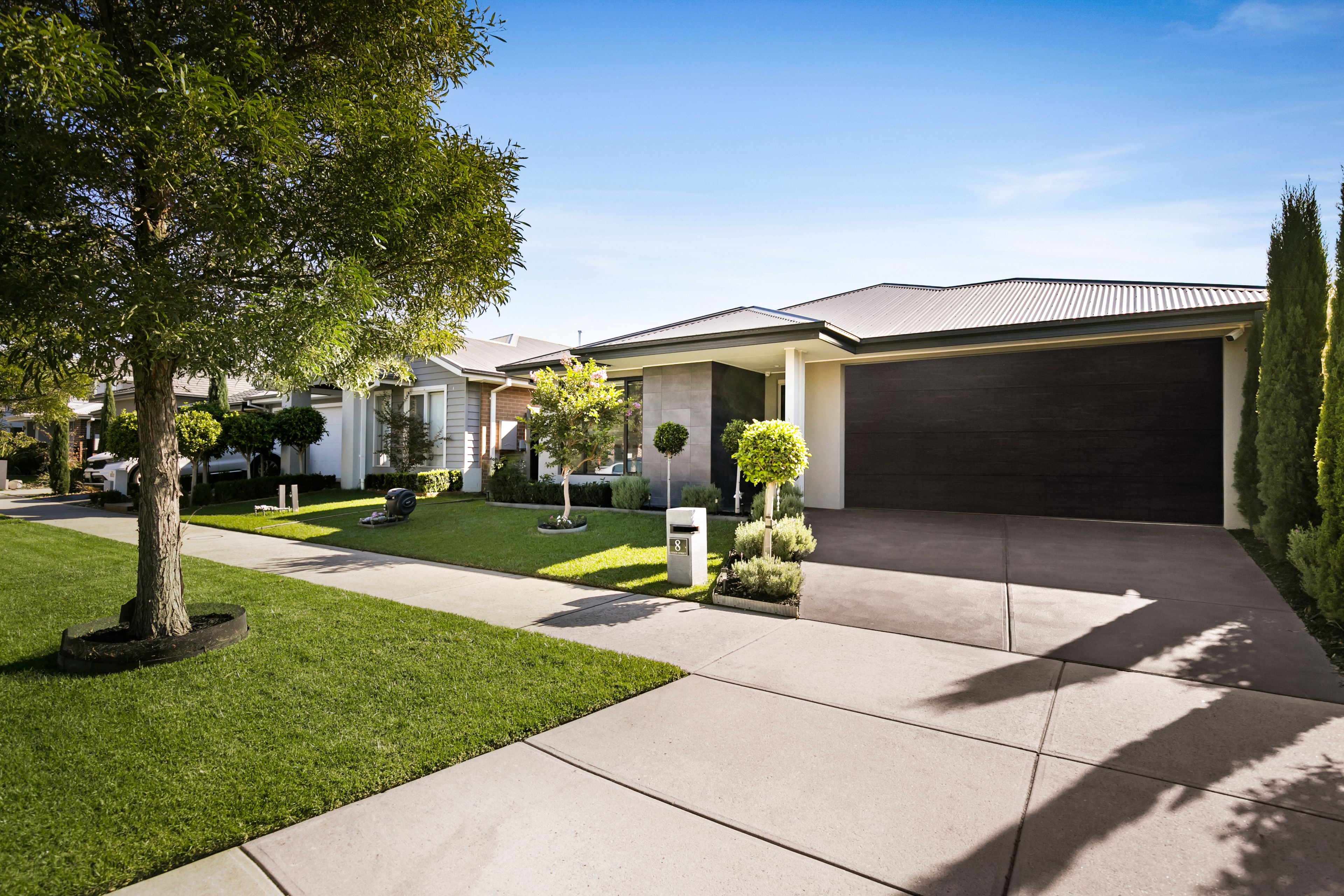 8 Leeson Street, Officer South, VIC 3809