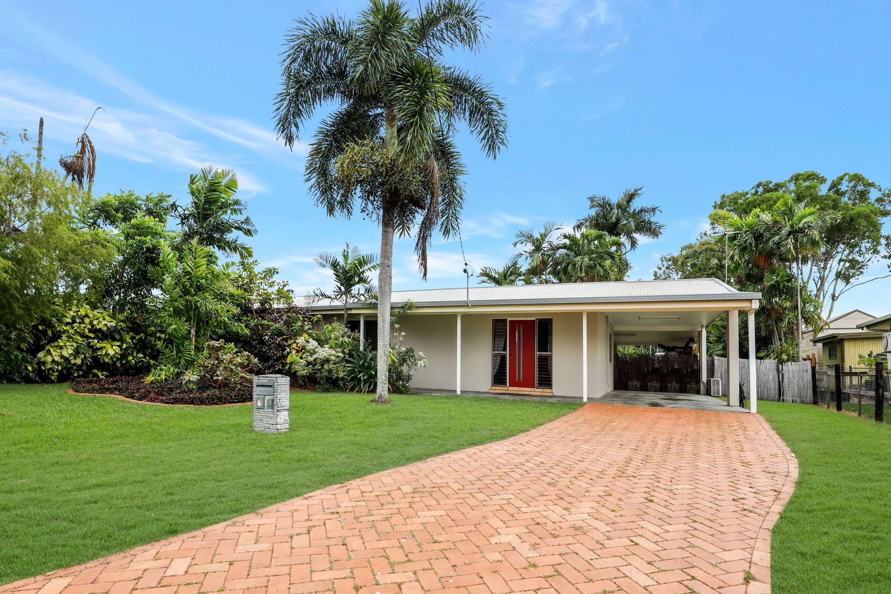 14 Conch Close, Trinity Beach, QLD 4879