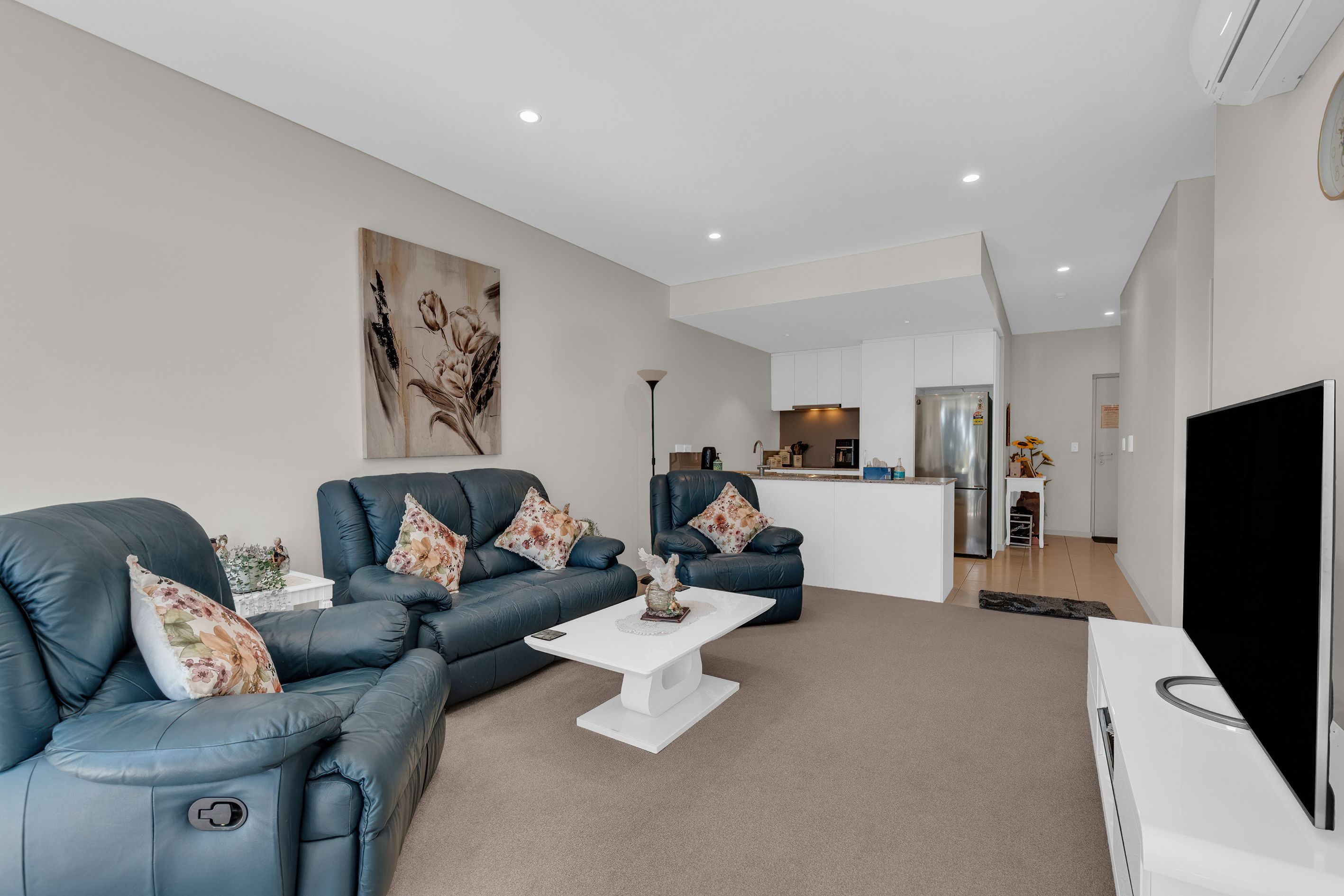 43/95 Chalgrove Avenue, Rockingham, WA 6168