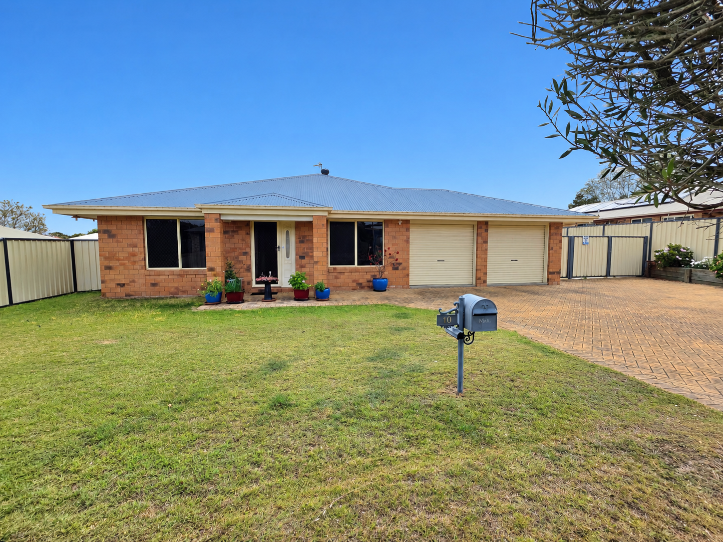 10 Matthew Court — photo from Ray White Rural Crows Nest