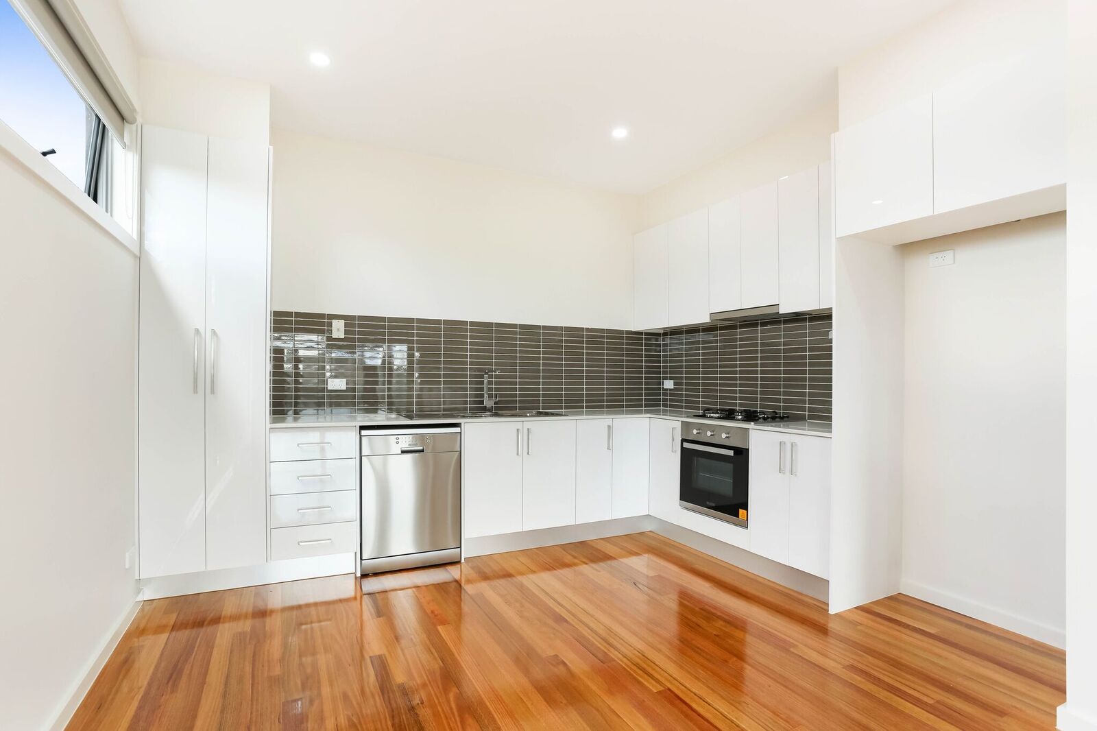 2/33 View Street, Pascoe Vale, VIC 3044