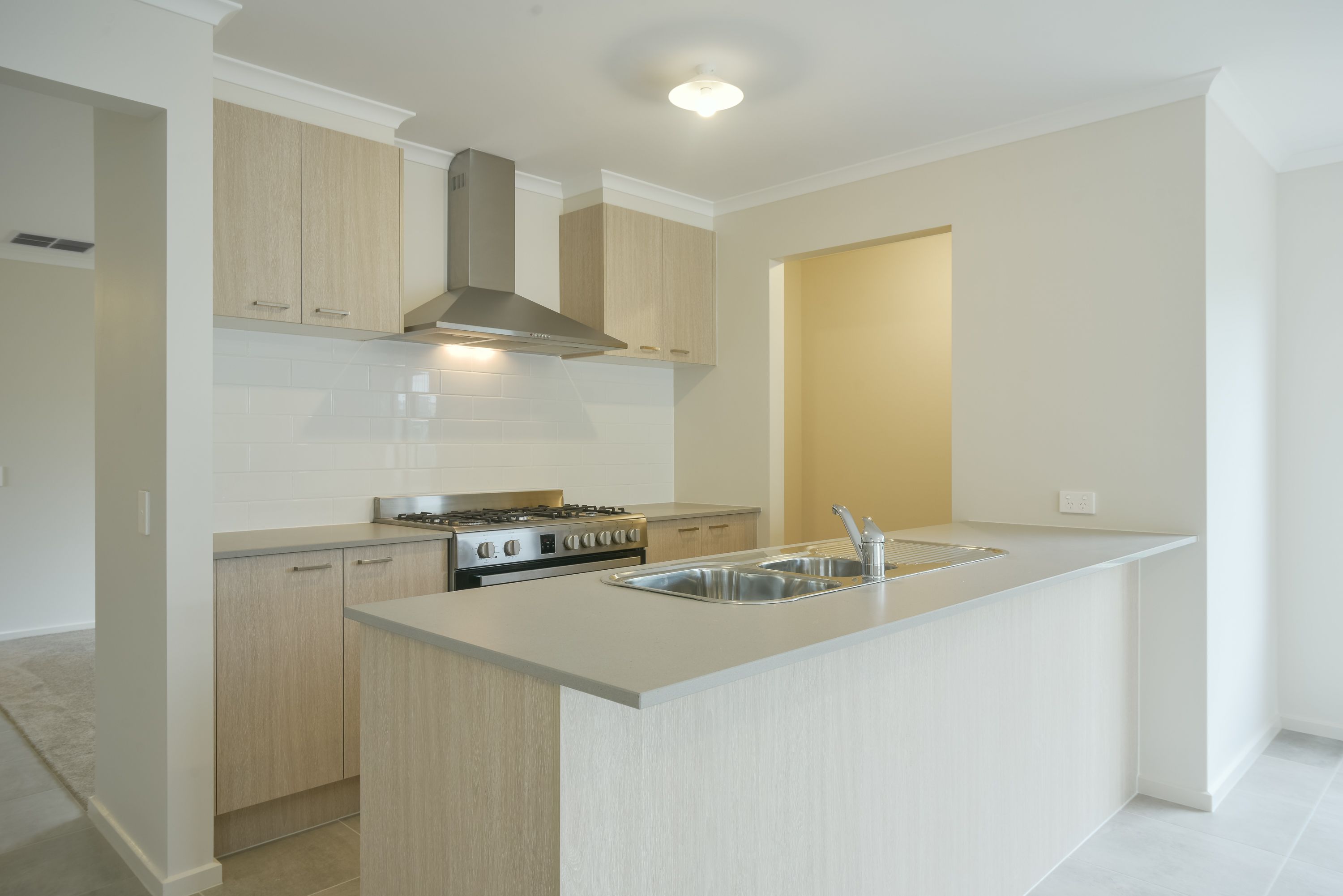 29 Cinnamon Drive, Lake Gardens, VIC 3355