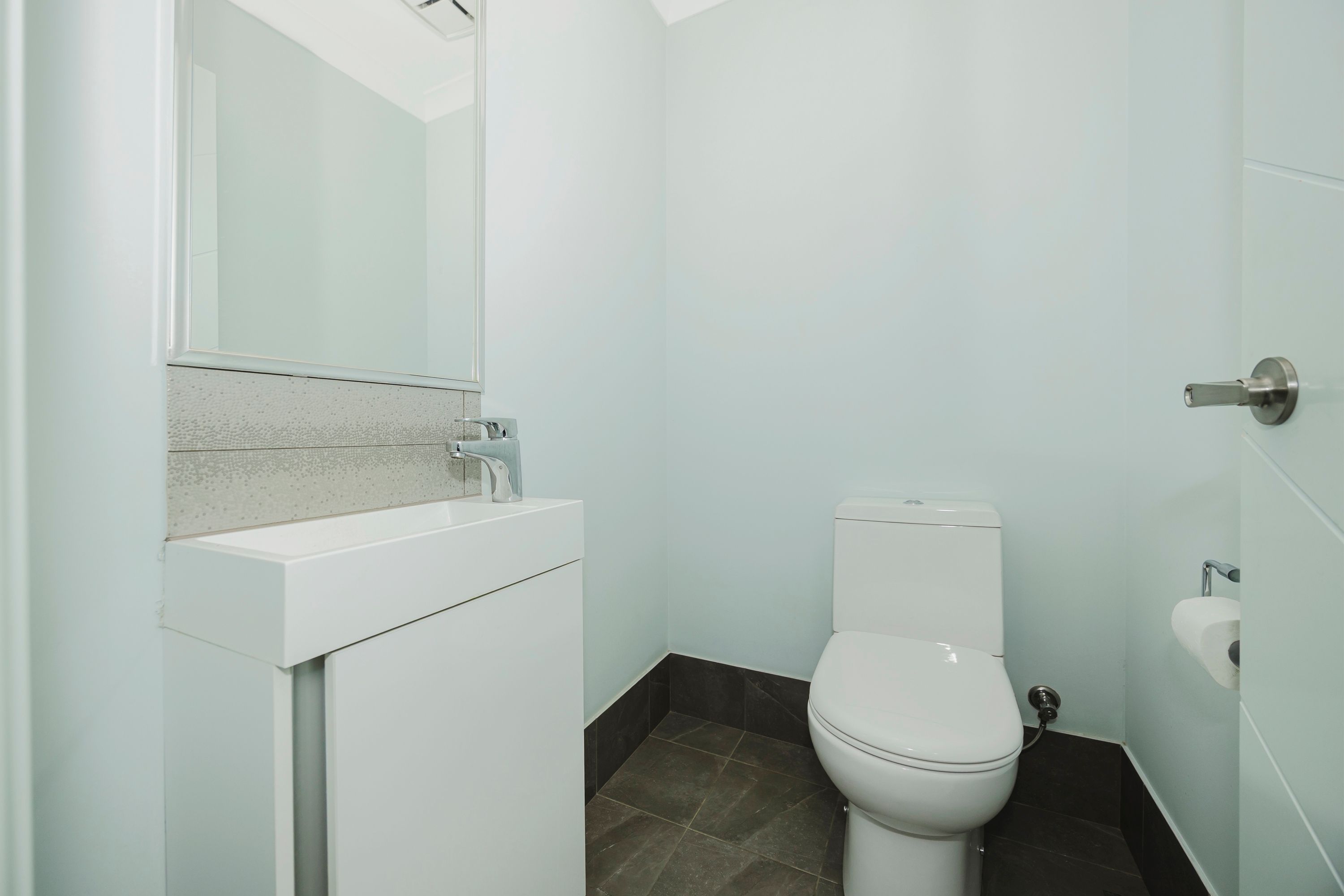 9 Thistle Way — photo 12 of 23