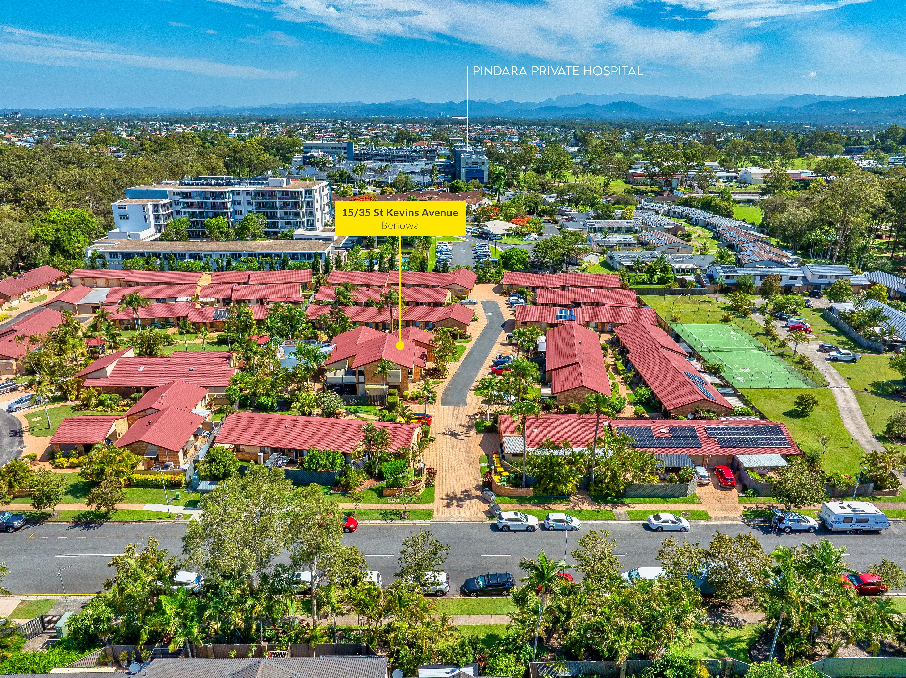 35 St Kevins Avenue, Benowa QLD 4217