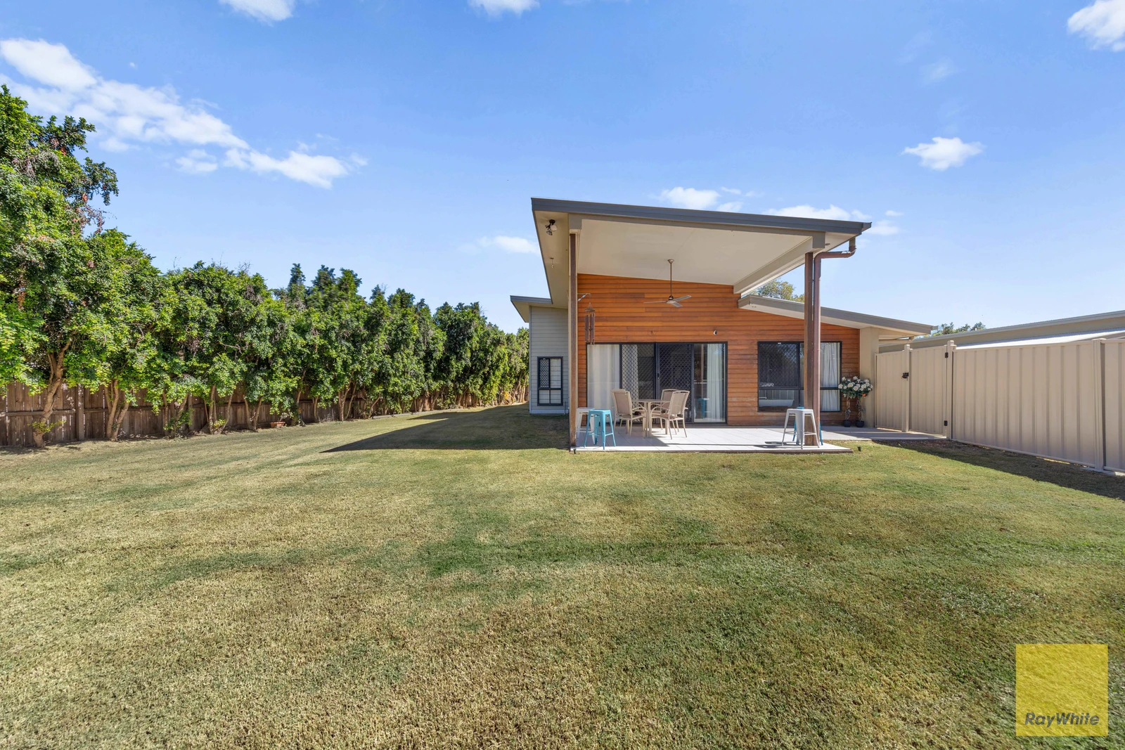 2/20 Riverview Street, Emerald, QLD 4720