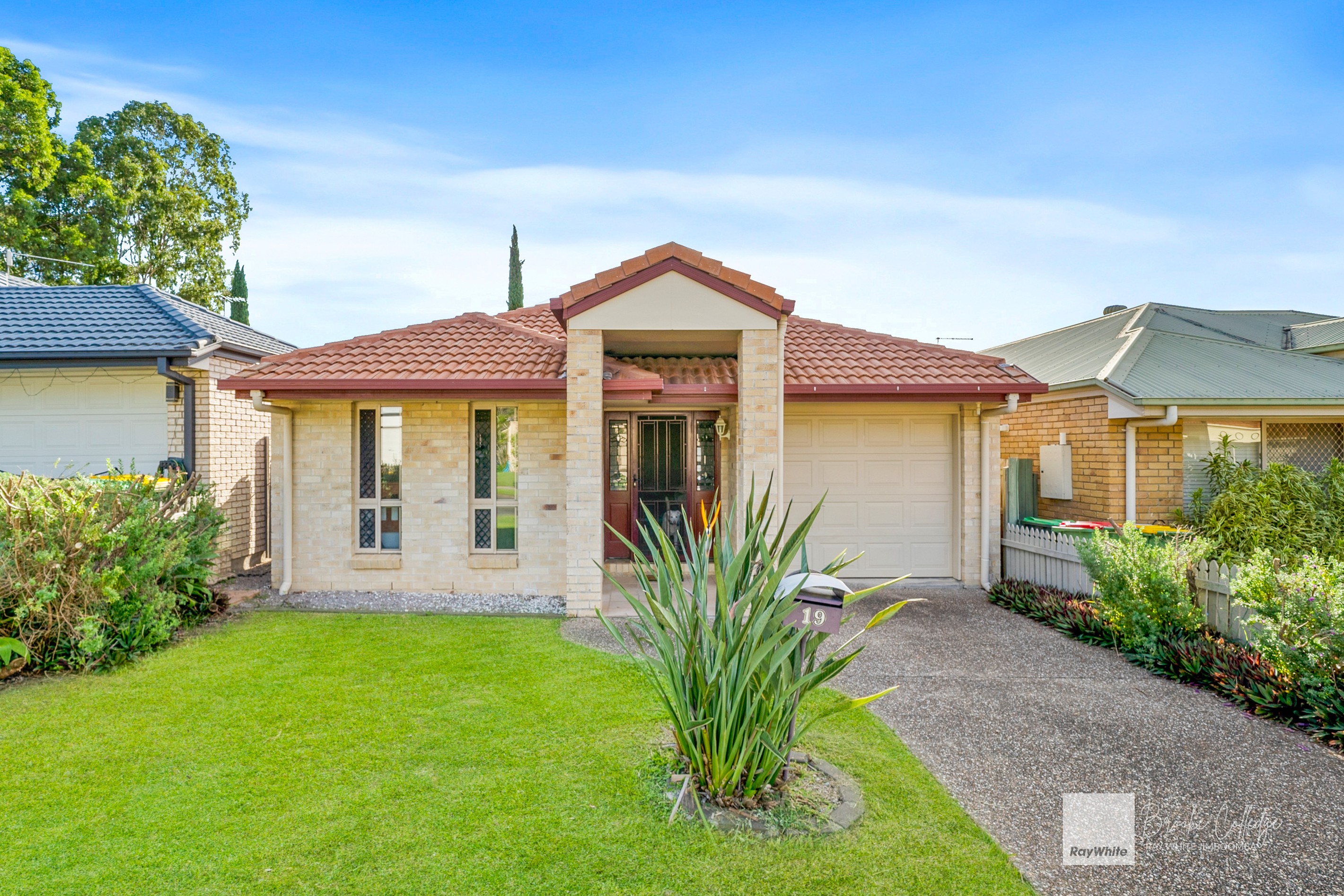 19 Coventina Crescent, Springfield Lakes, QLD 4300