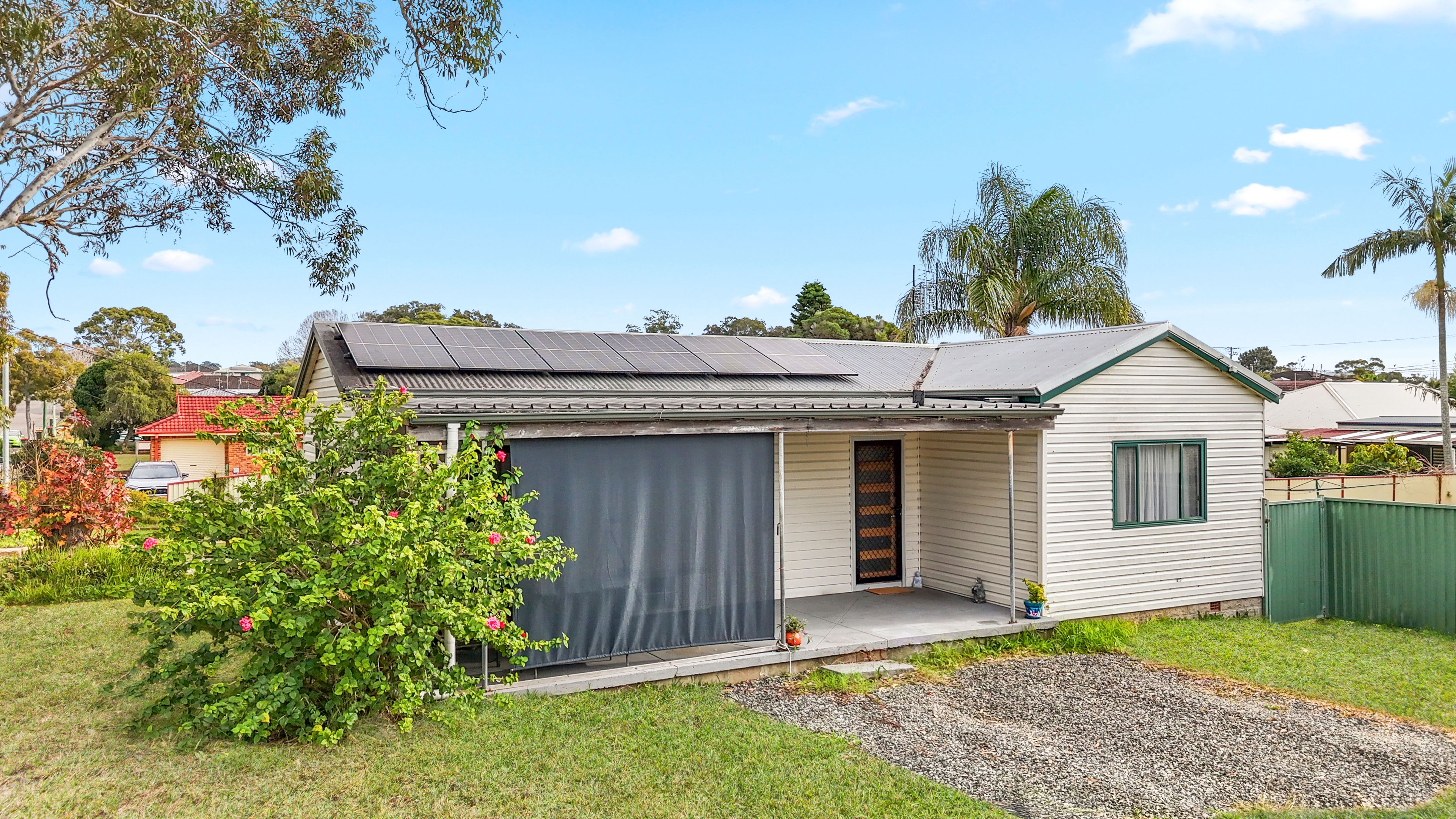 17 Ocean View Road, Gorokan, NSW 2263