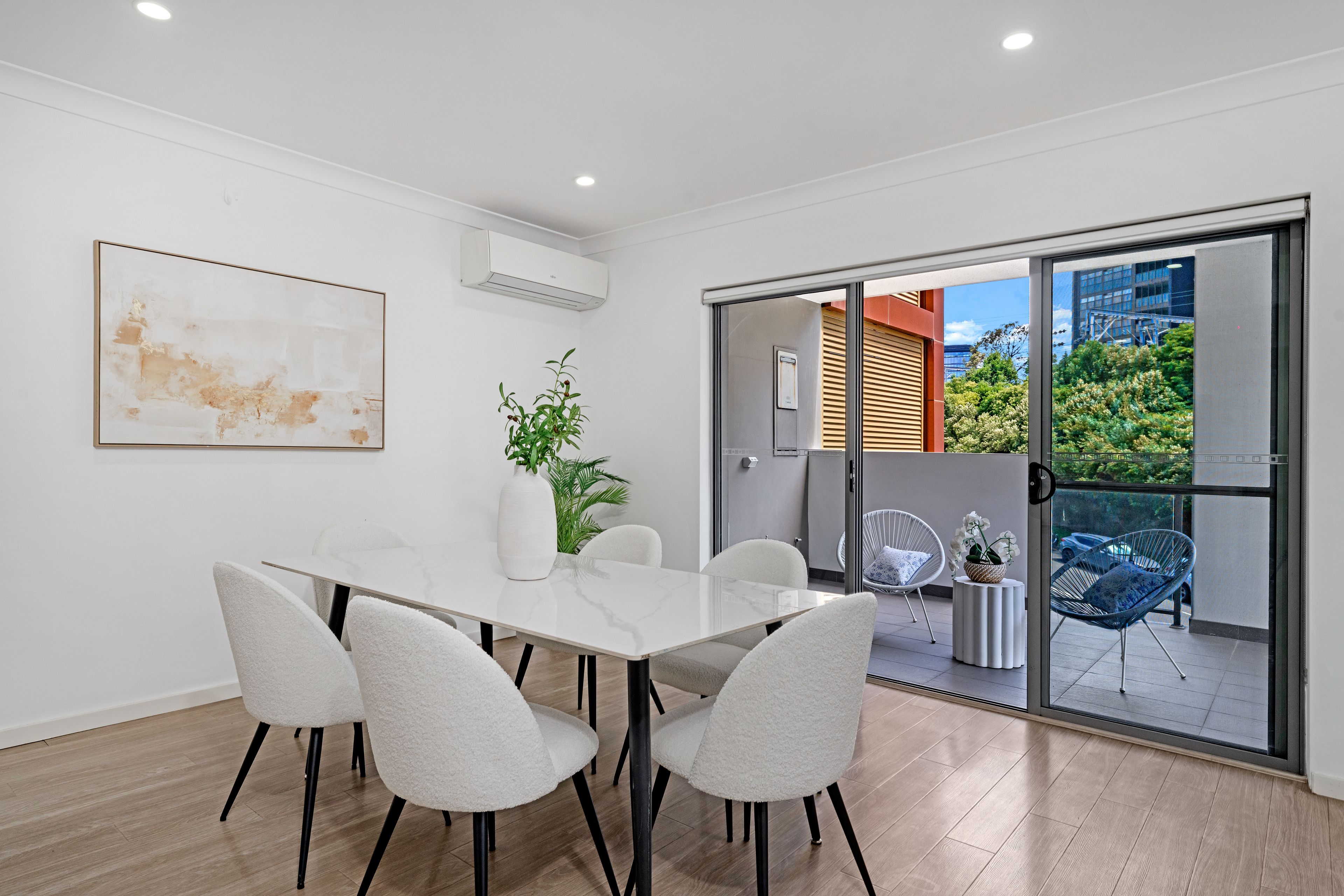 8/4 St Georges Parade, Hurstville, NSW 2220