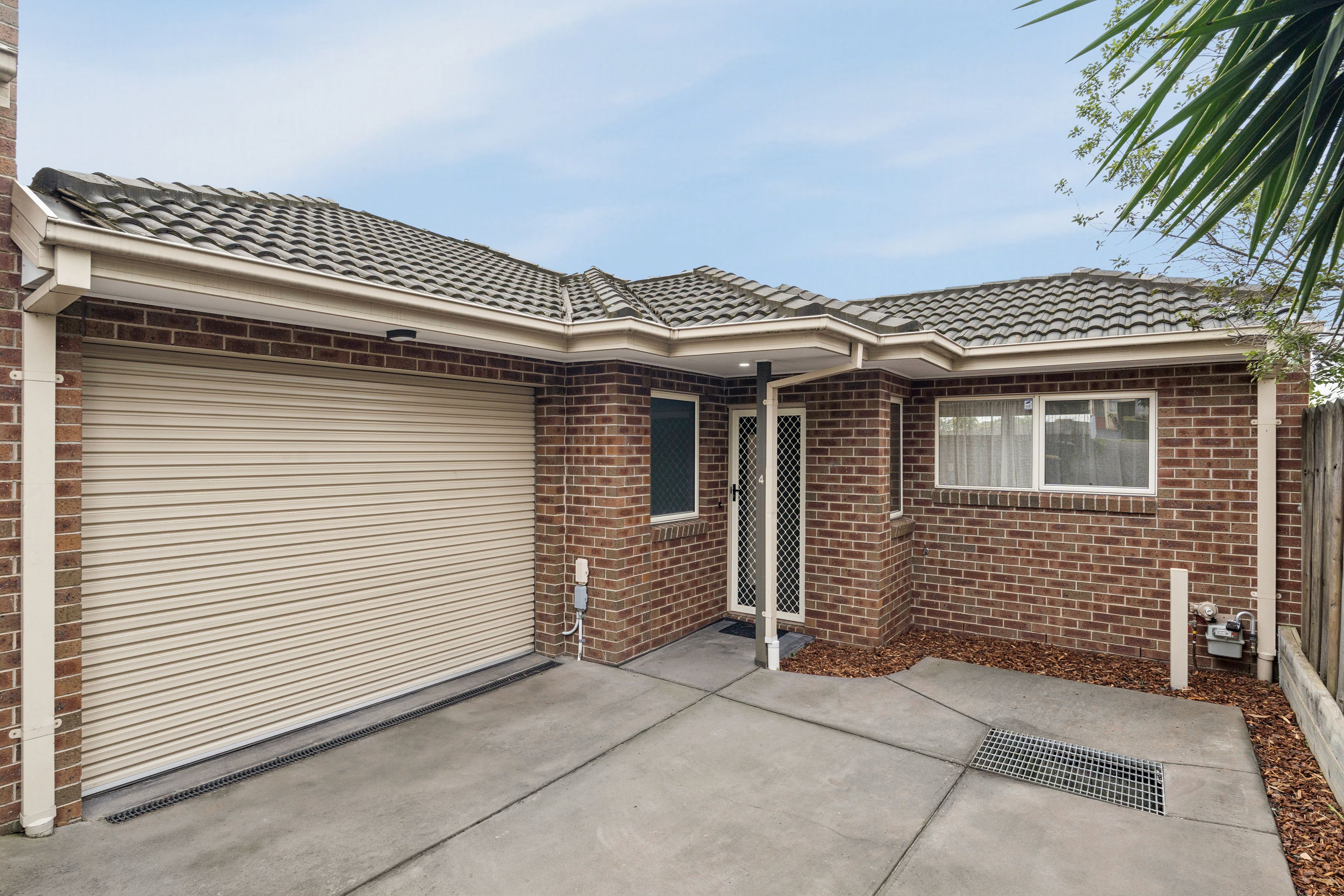 4/6 Loddon Avenue, Reservoir, VIC 3073