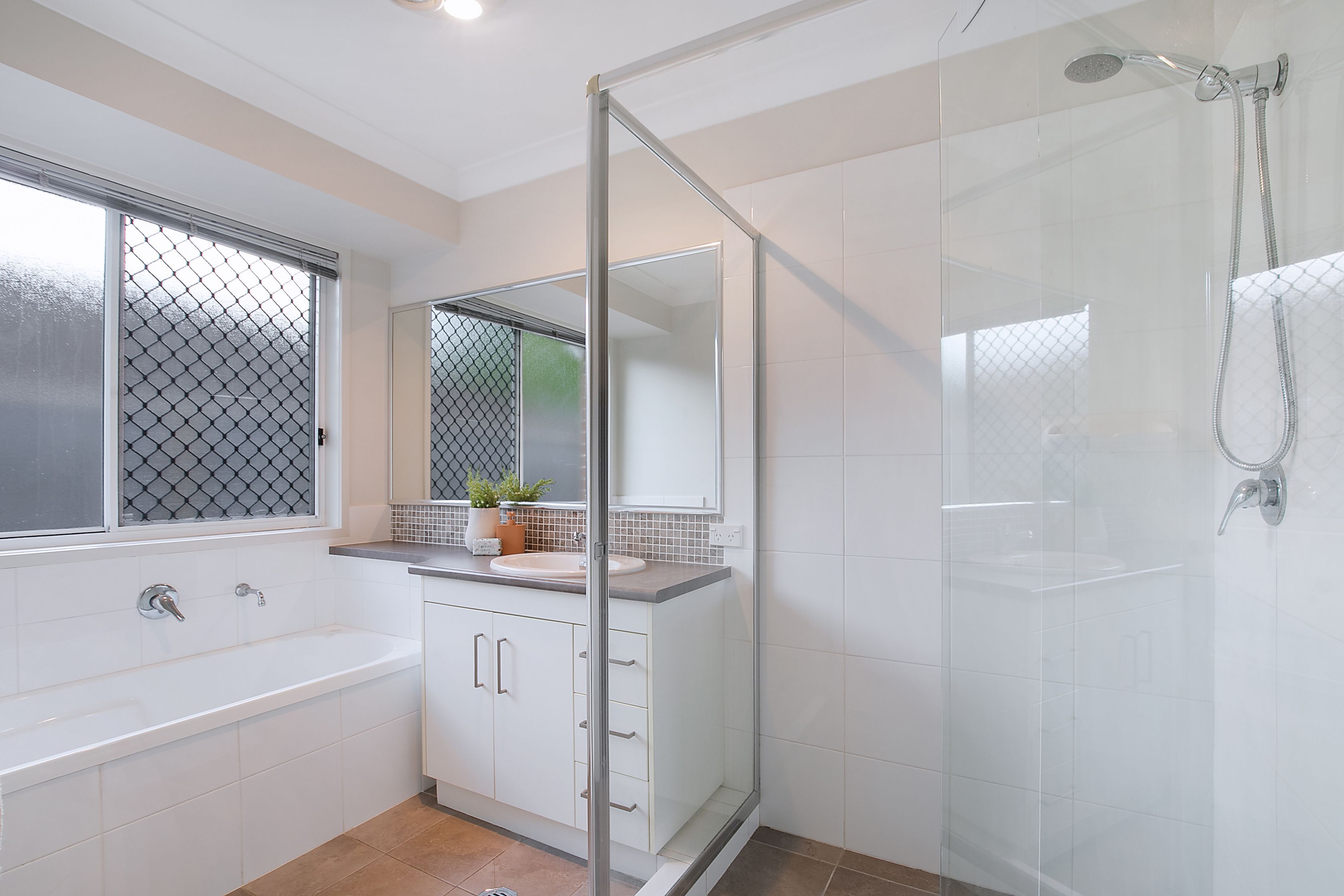 28 Creek Road — photo 17 of 22