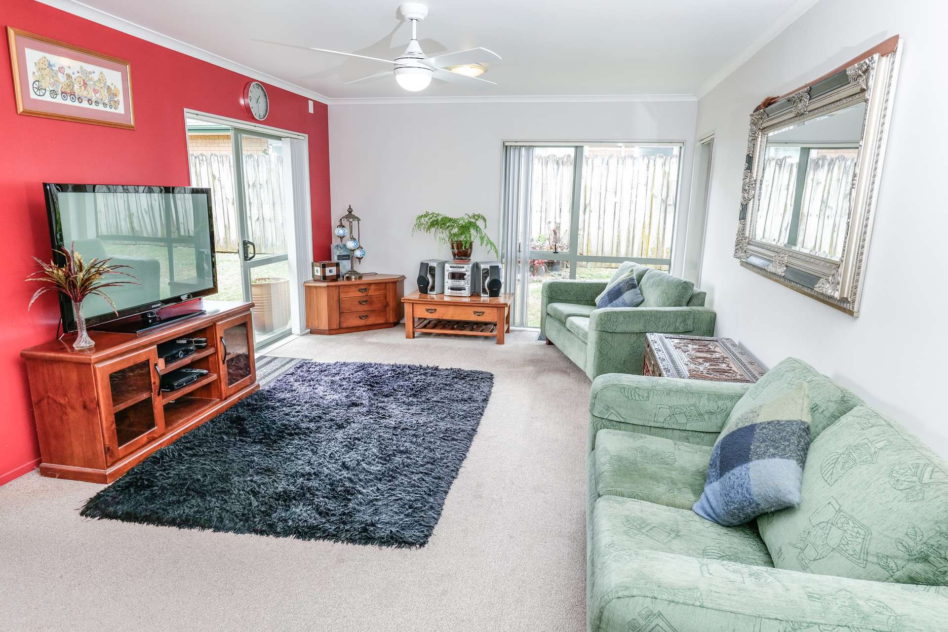 37 Eastland Road photo 8
