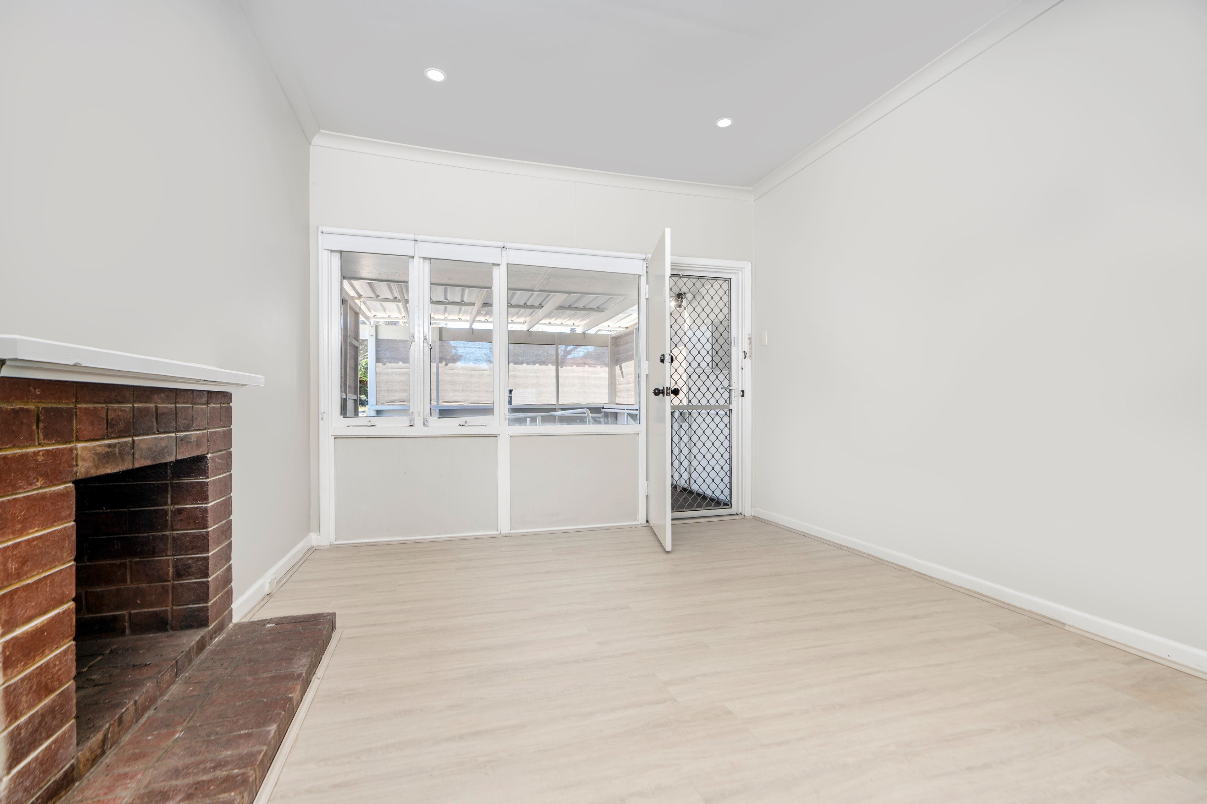 15 Cassia Street, Rangeway, WA 6530