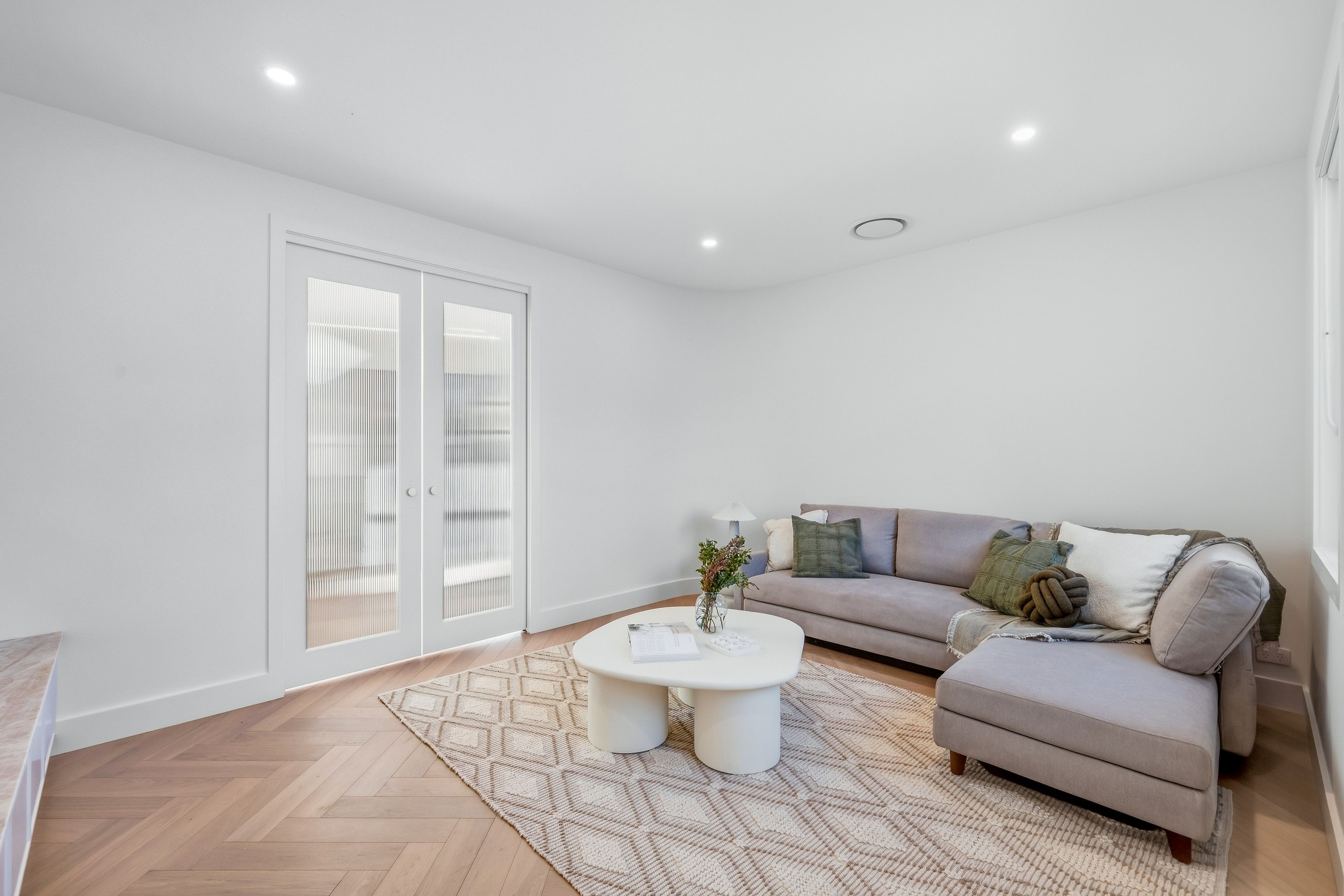 49 Cohen Street — photo 5 of 30